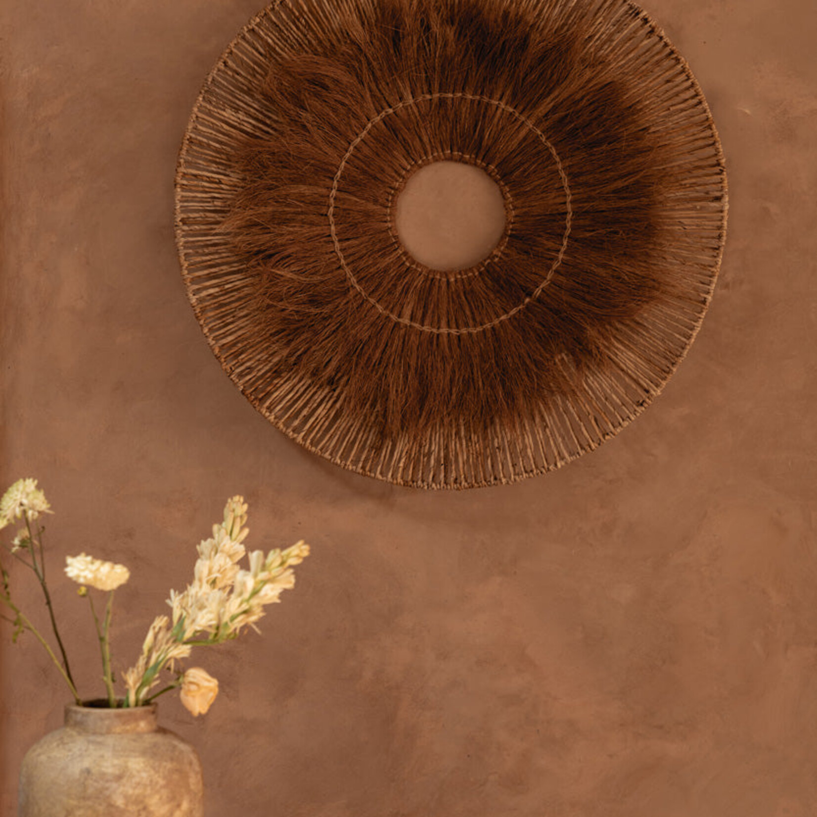 Bazar Bizar Antwerp The Clay Echo Vase - Cream - M