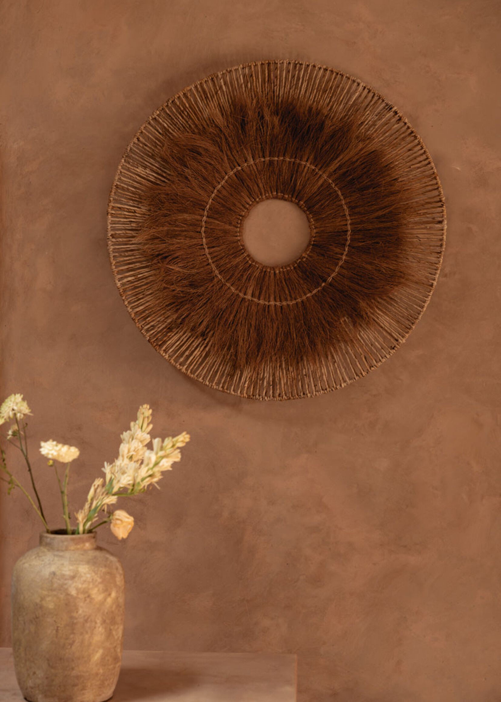 Bazar Bizar Antwerp The Clay Echo Vase - Cream - M