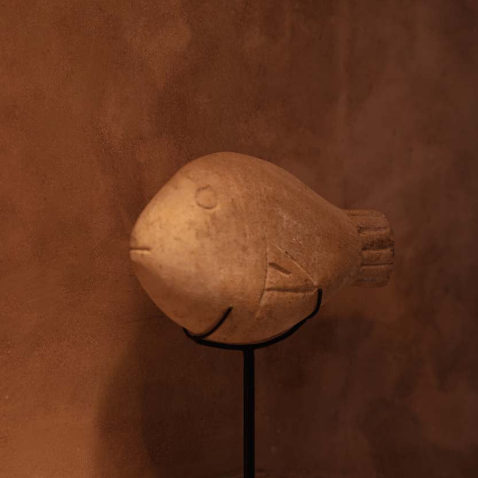Bazar Bizar Antwerp The Fish Stone on Stand - S
