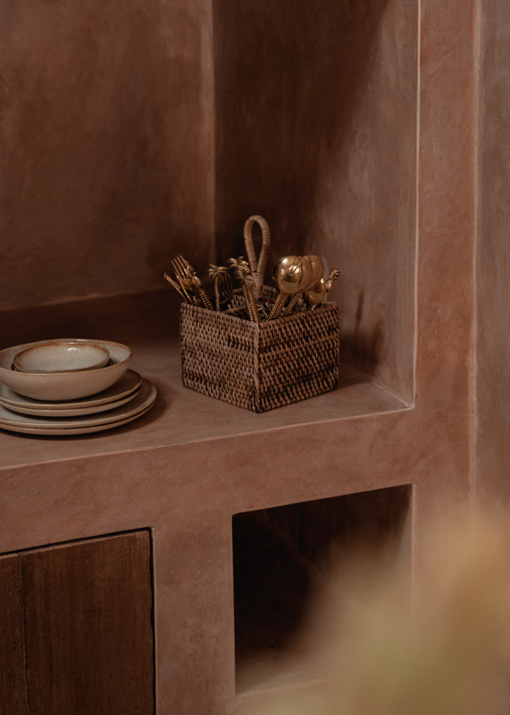 Bazar Bizar Antwerp The Rattan Cutlery Caddy N°4 - Natural Brown
