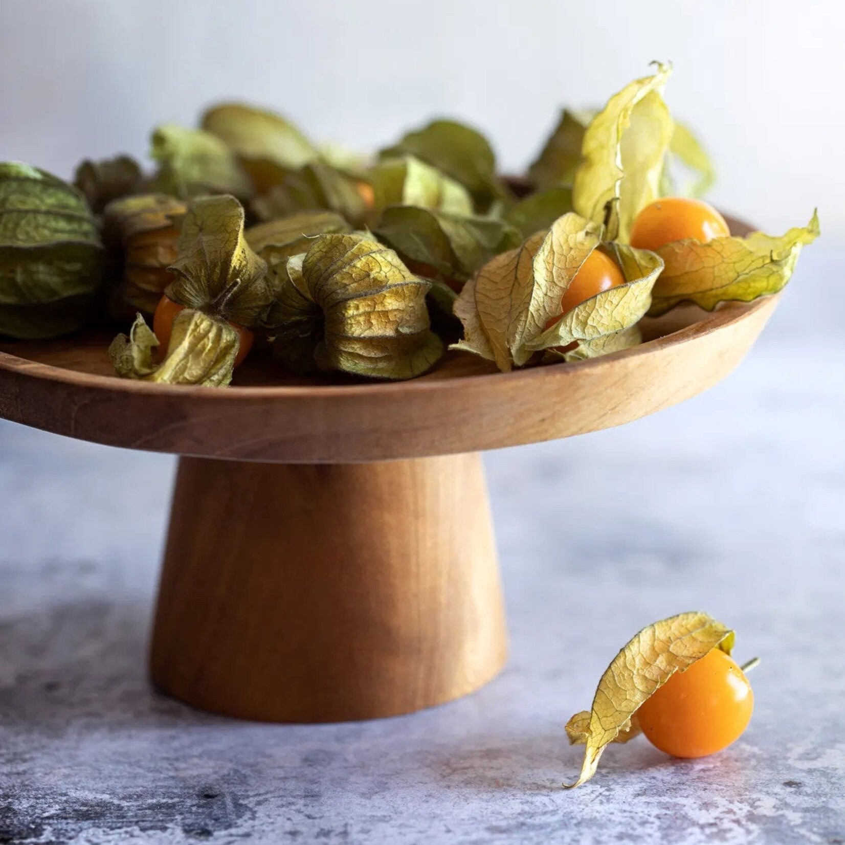 Bazar Bizar Antwerp The Teak Root Cake Dish - S