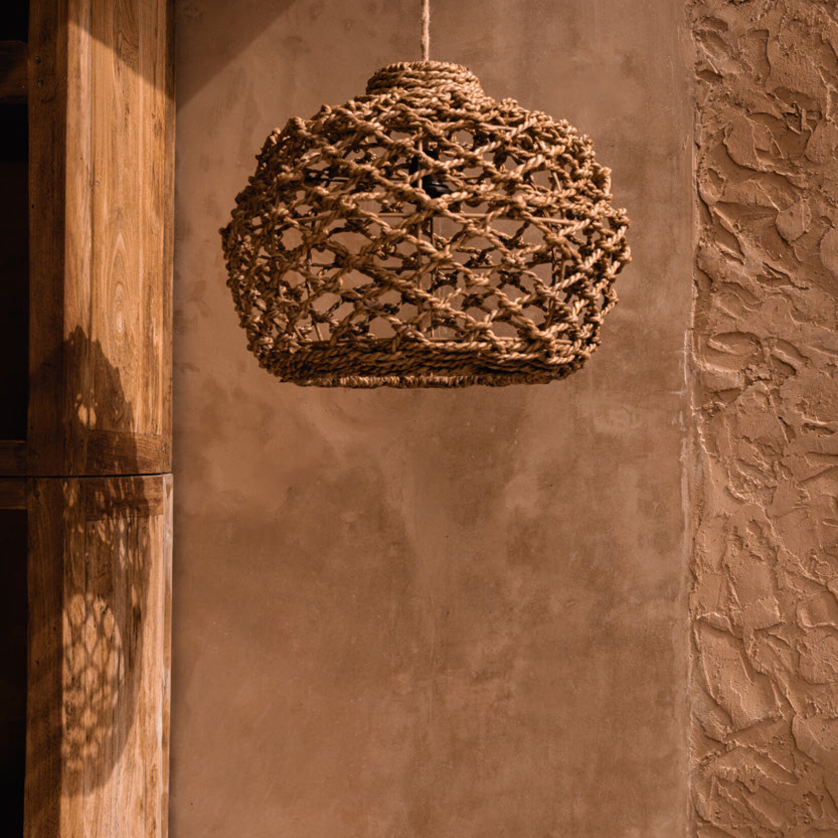 Bazar Bizar Antwerp The Banara Pendant - Natural - S