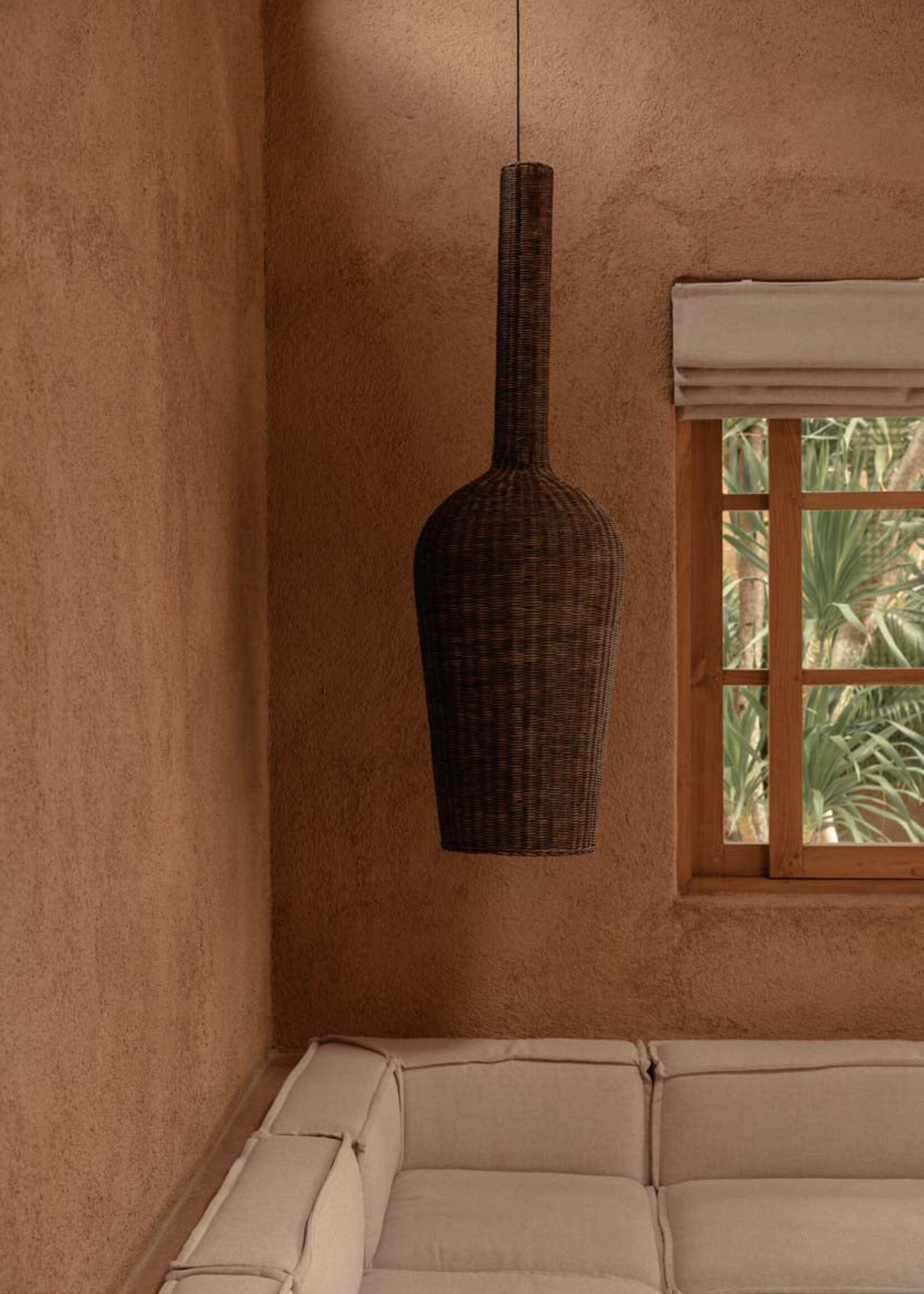 Bazar Bizar Antwerp The Amphora Pendant - Dark Walnut - XXL
