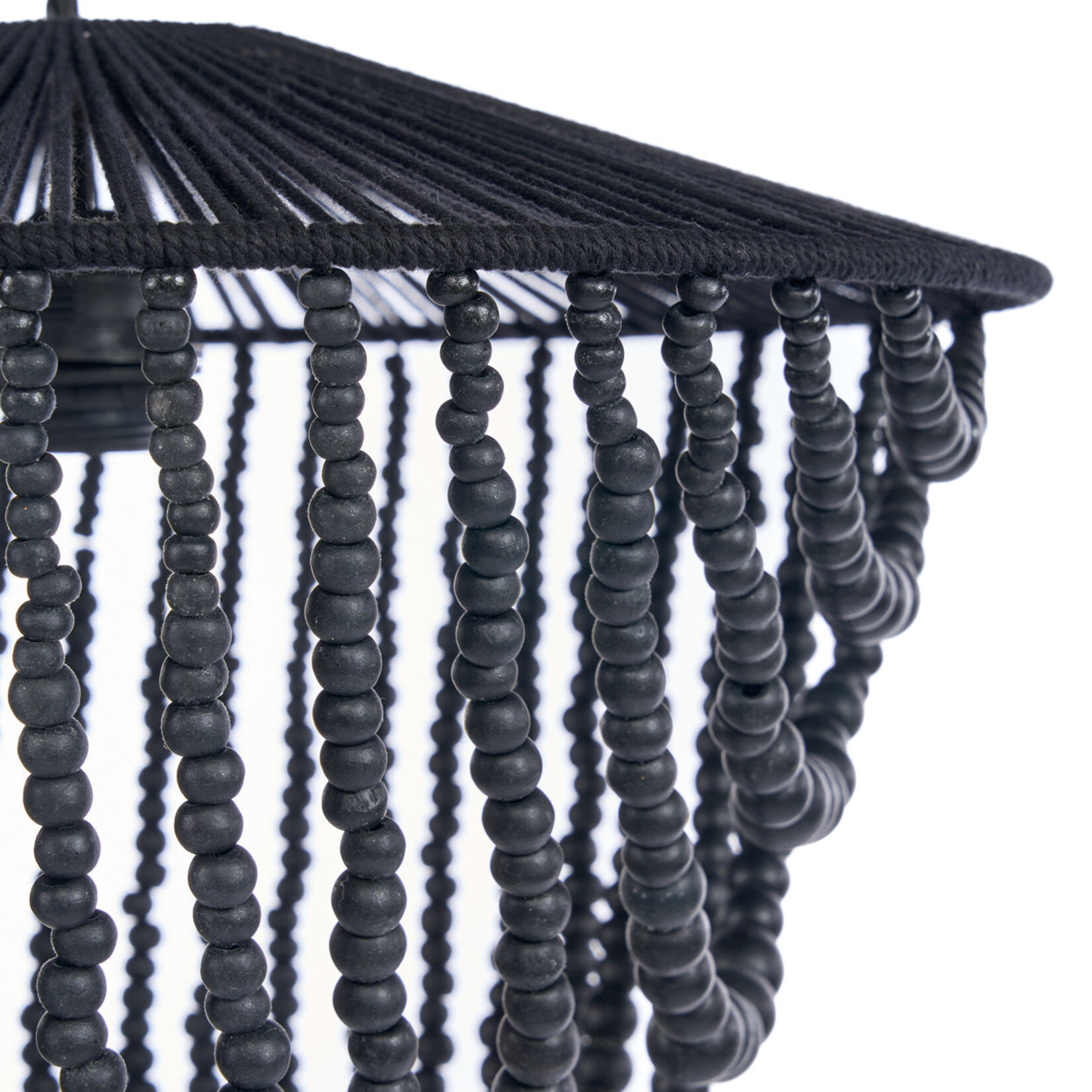 Bazar Bizar Antwerp The Wooden Bead Chandelier - Black - L