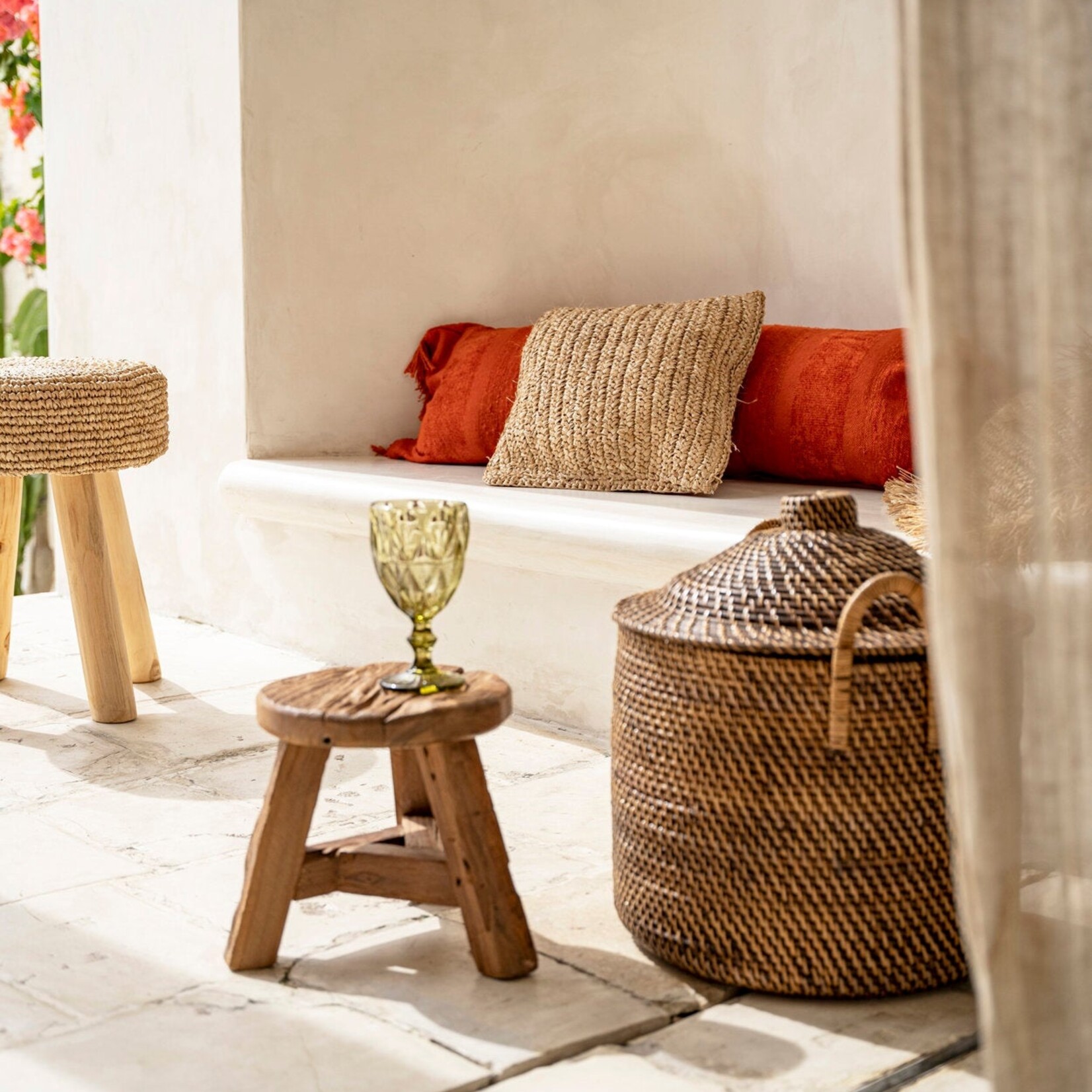 Bazar Bizar Antwerp The Yatai Stool - Natural - S