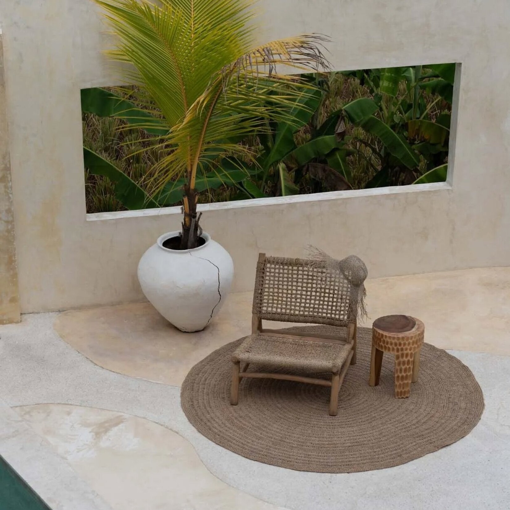 Bazar Bizar Antwerp The Paramo Stool - Natural