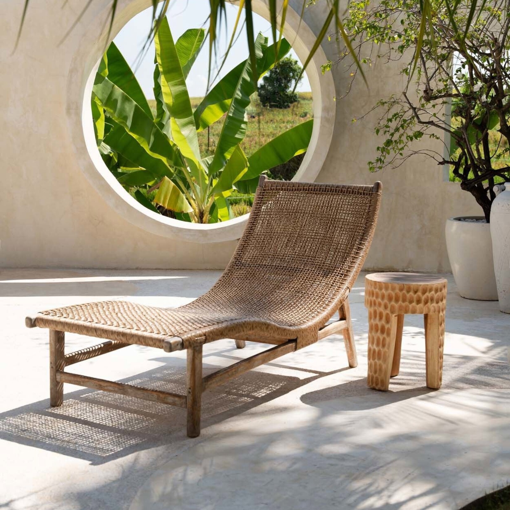 Bazar Bizar Antwerp The Paramo Stool - Natural