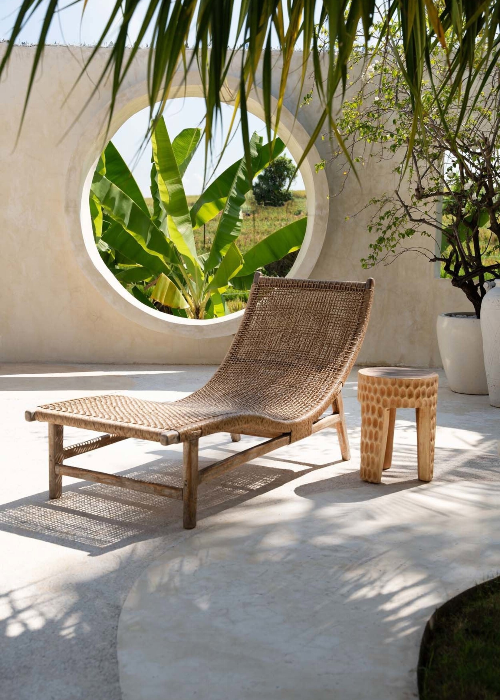 Bazar Bizar Antwerp The Paramo Stool - Natural