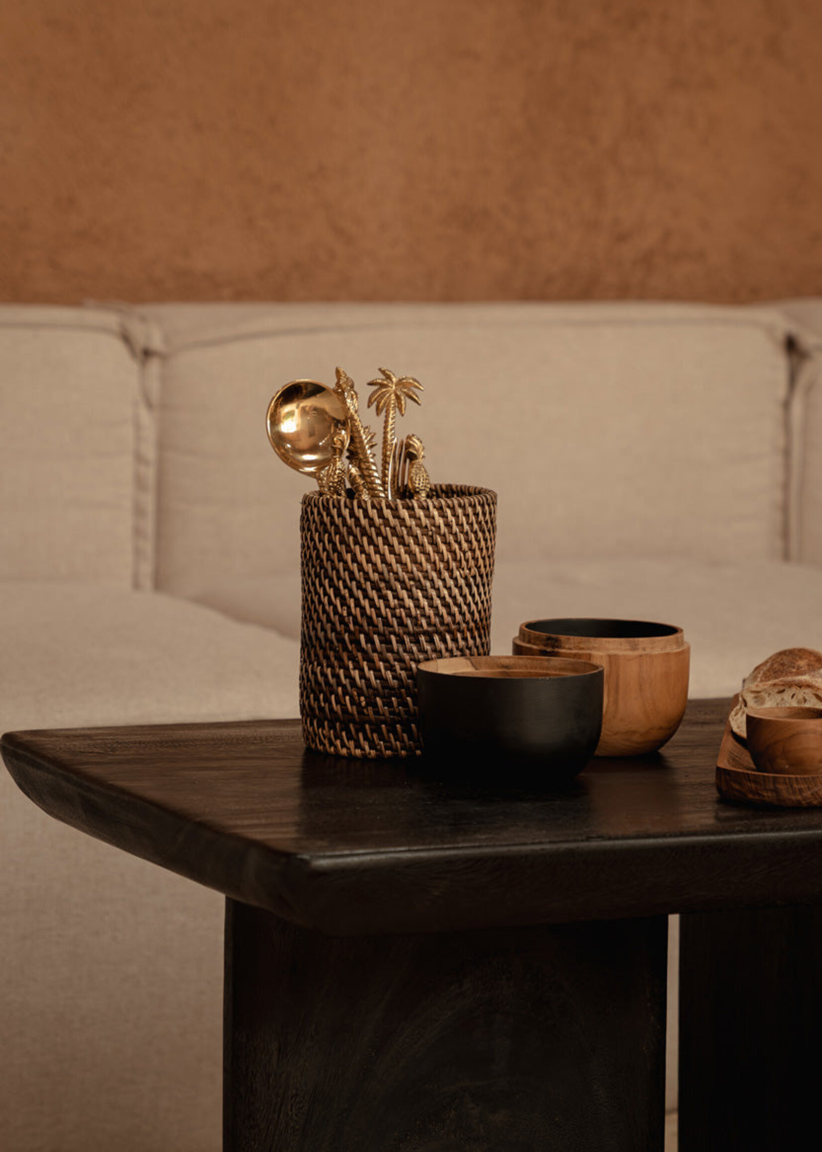 Bazar Bizar Antwerp The Obsidian Coffee Table - Black