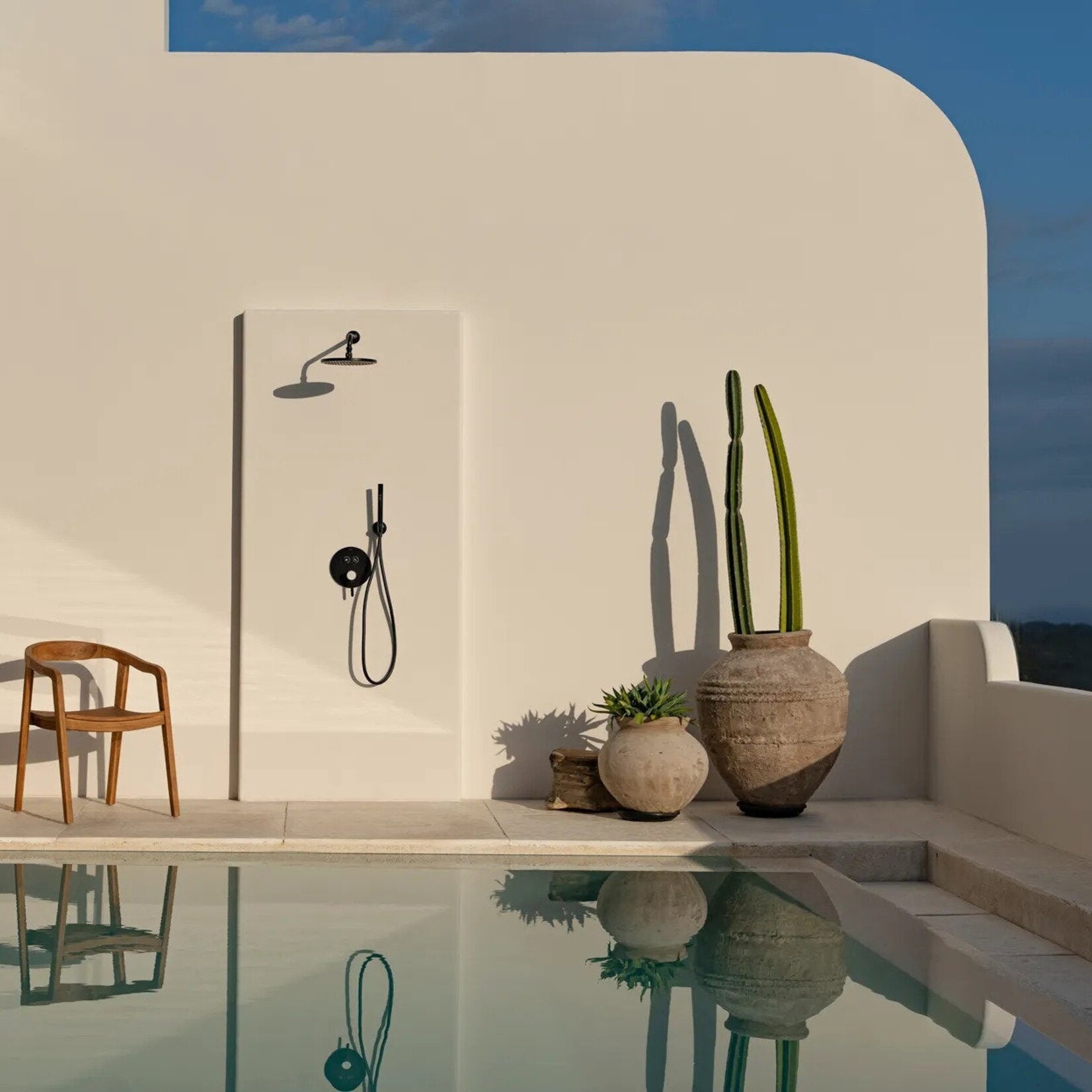 Bazar Bizar Antwerp The Nihi Oka Dining Chair - Outdoor