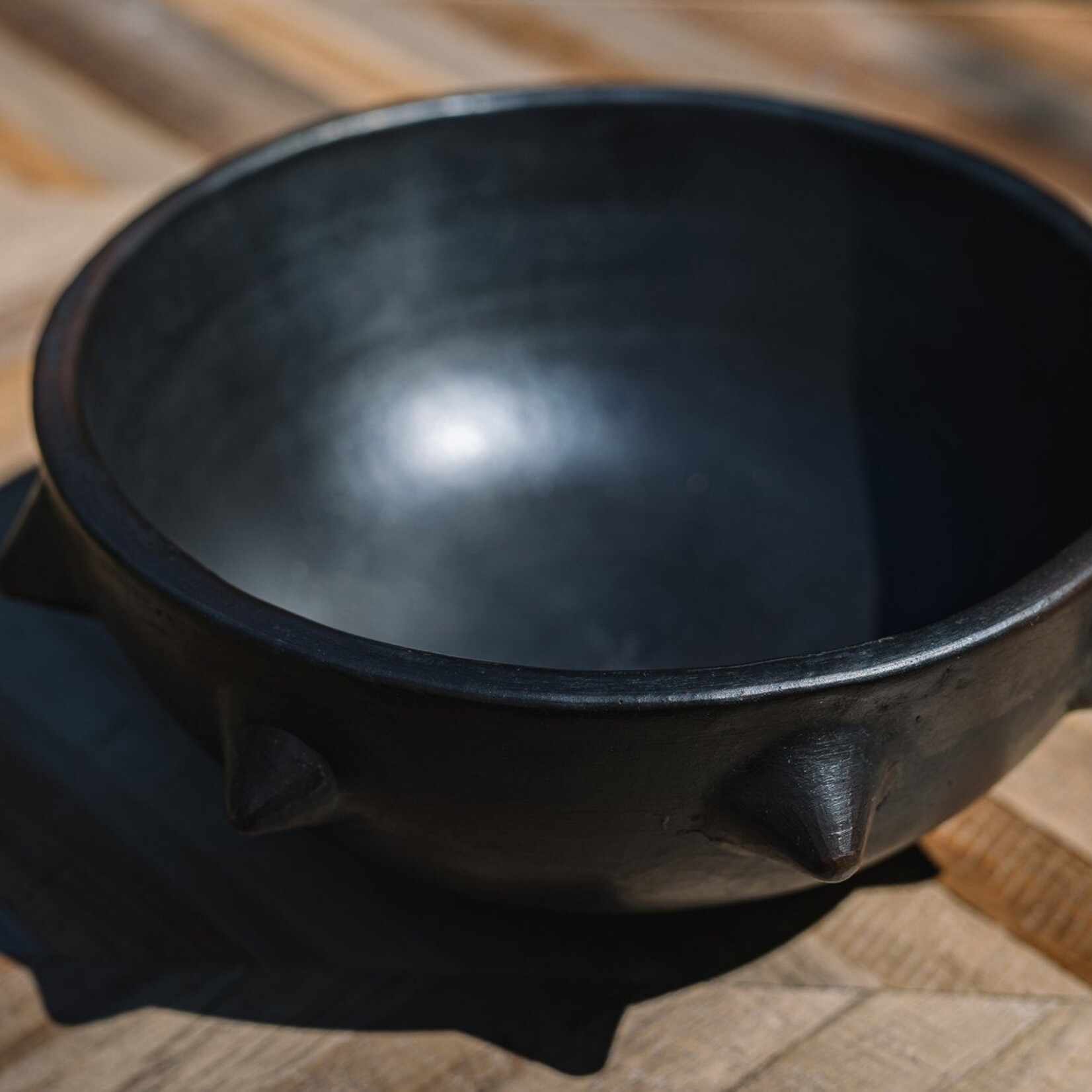 Bazar Bizar Antwerp The Burned Ethnic Bowl