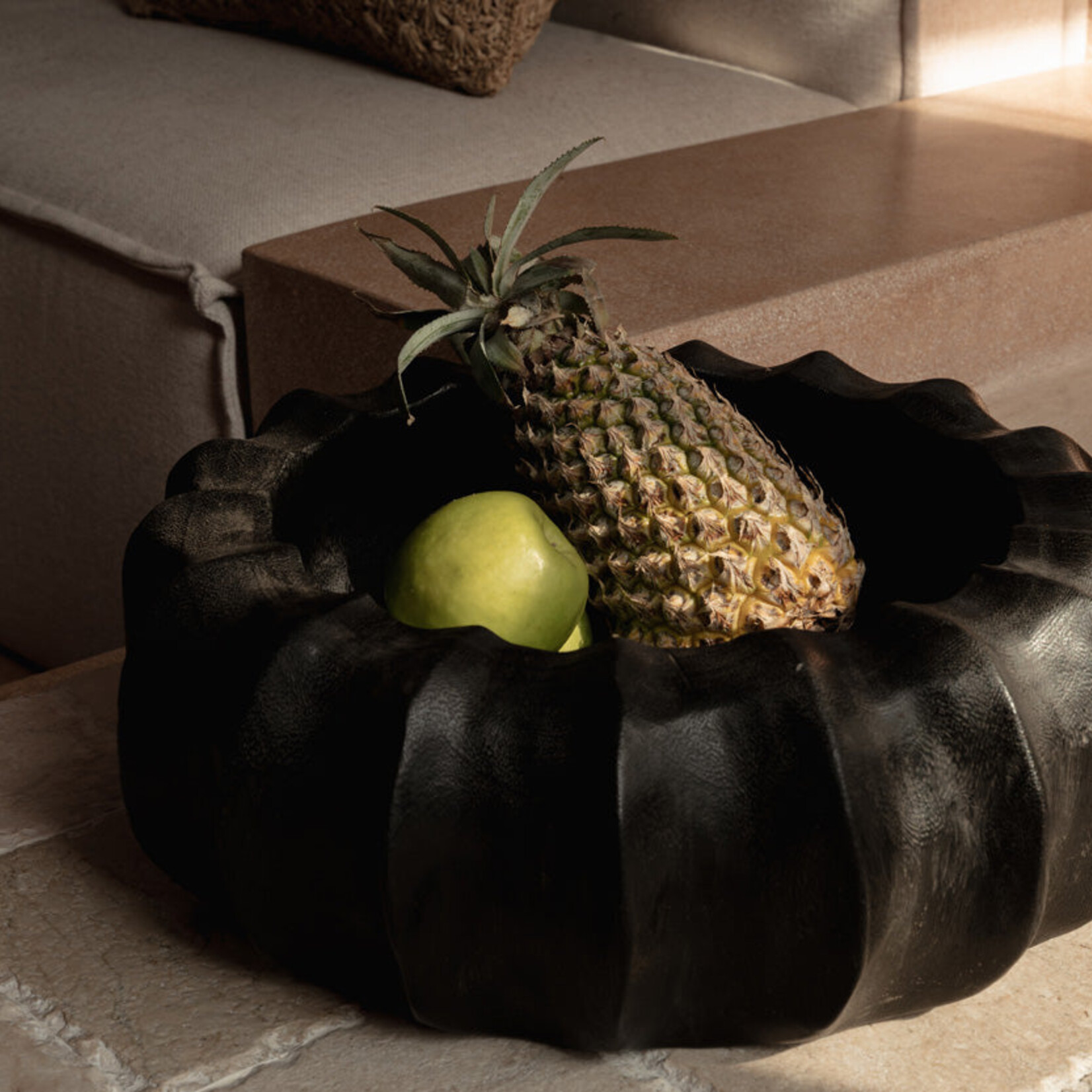 Bazar Bizar Antwerp The Kuro Kabocha Bowl - Black