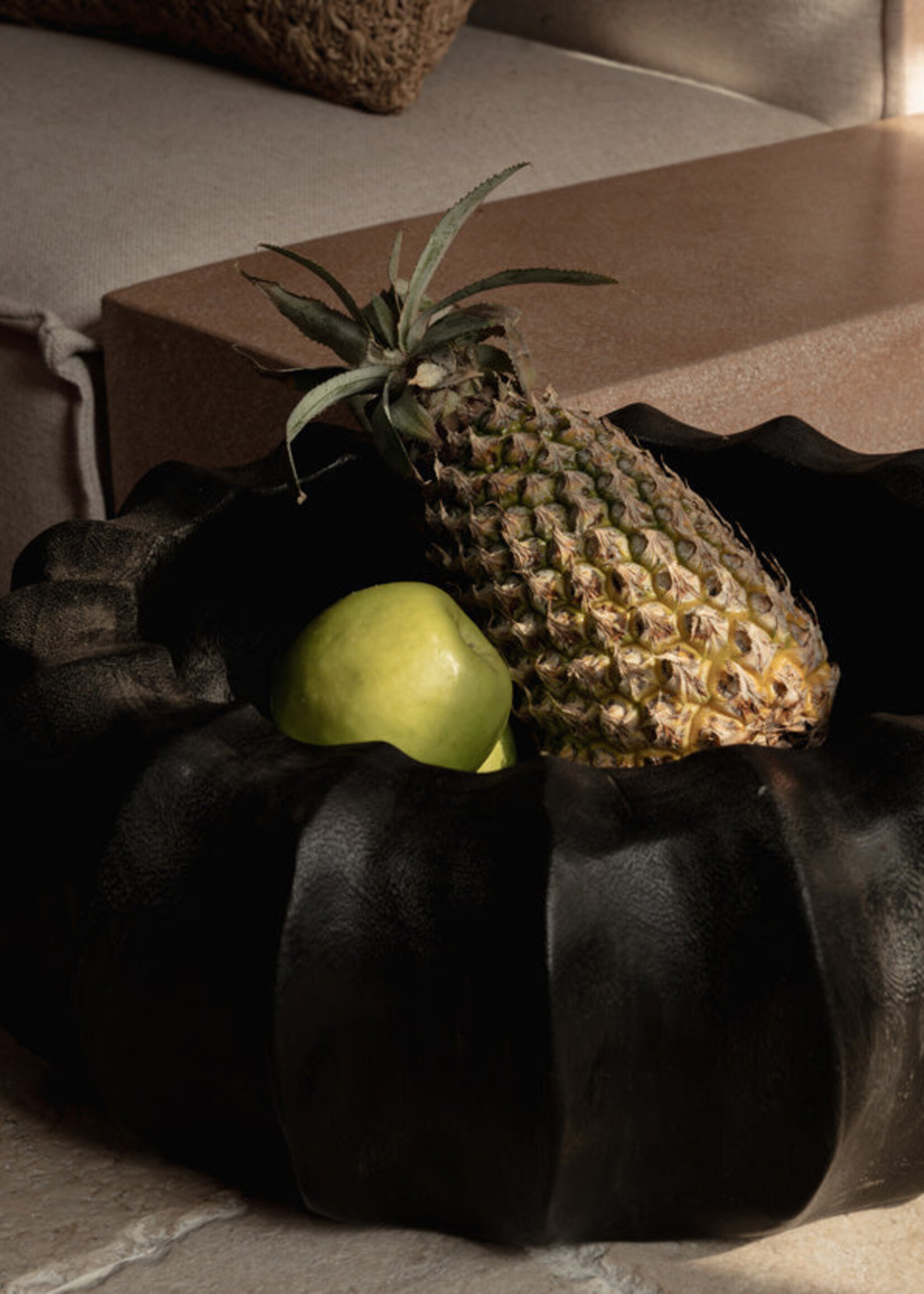 Bazar Bizar Antwerp The Kuro Kabocha Bowl - Black