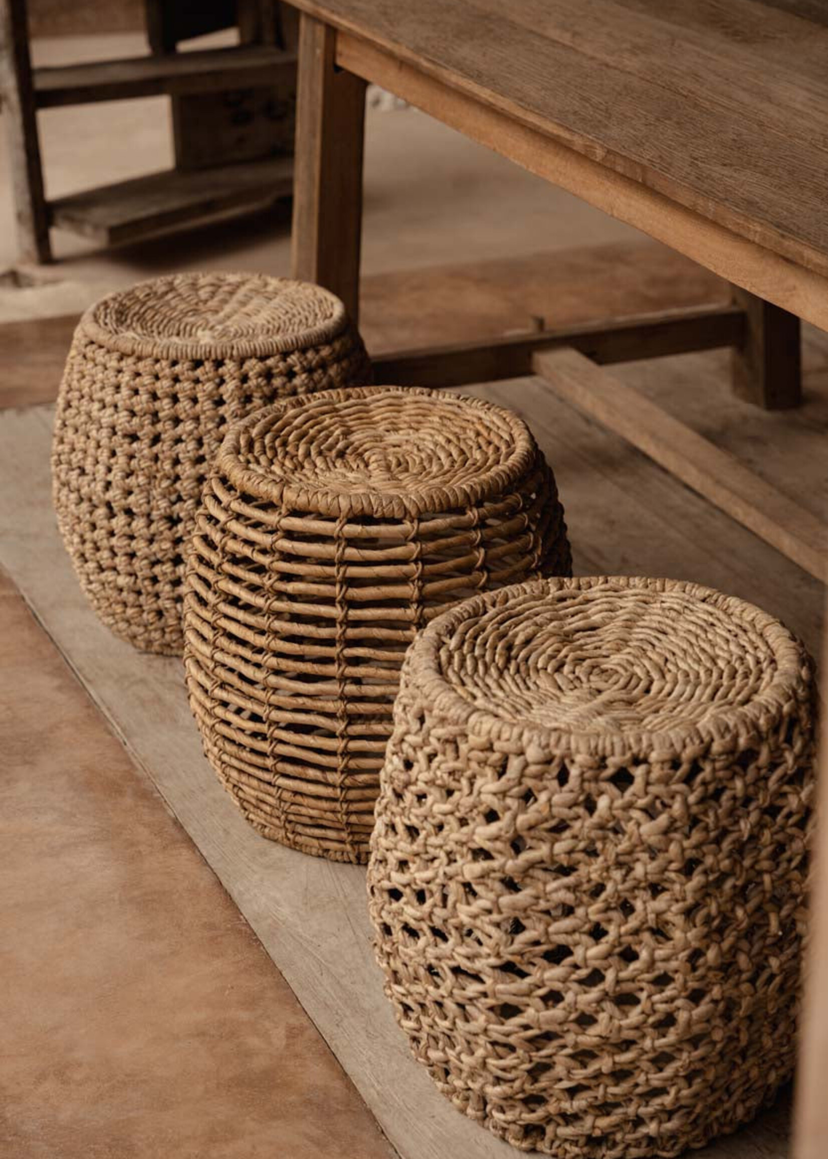 Bazar Bizar Antwerp The Gustih Stool - Natural