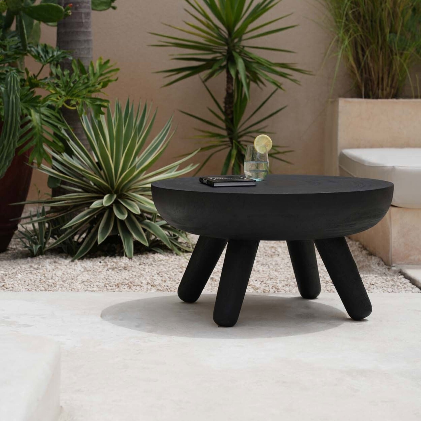 Bazar Bizar Antwerp The Losten Coffee Table - Black
