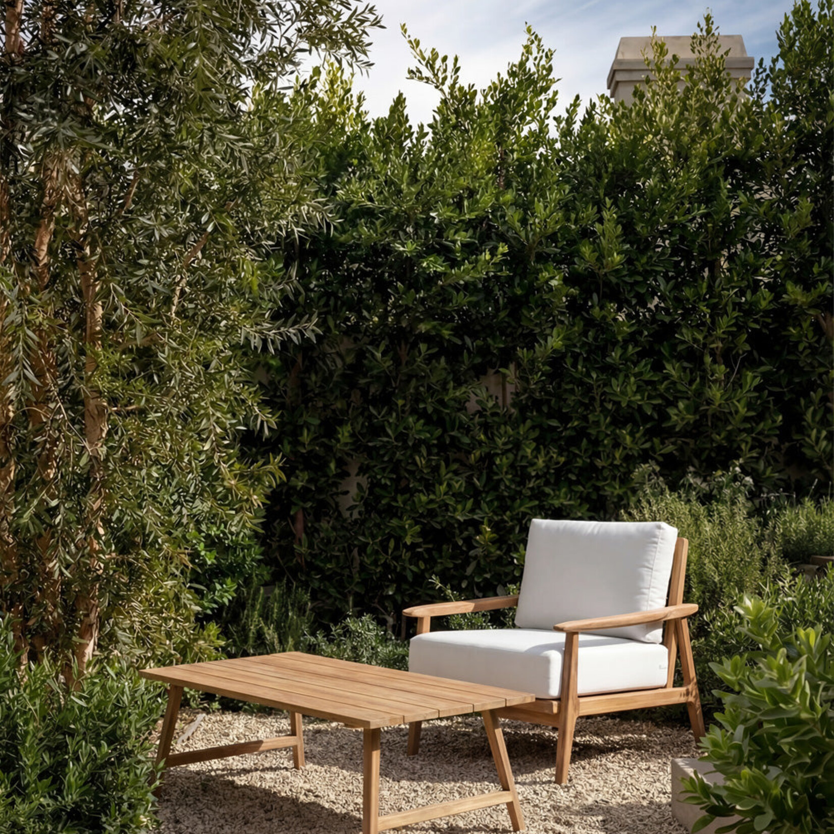 Bazar Bizar Antwerp The Gilimanuk One Seater Sofa - Outdoor
