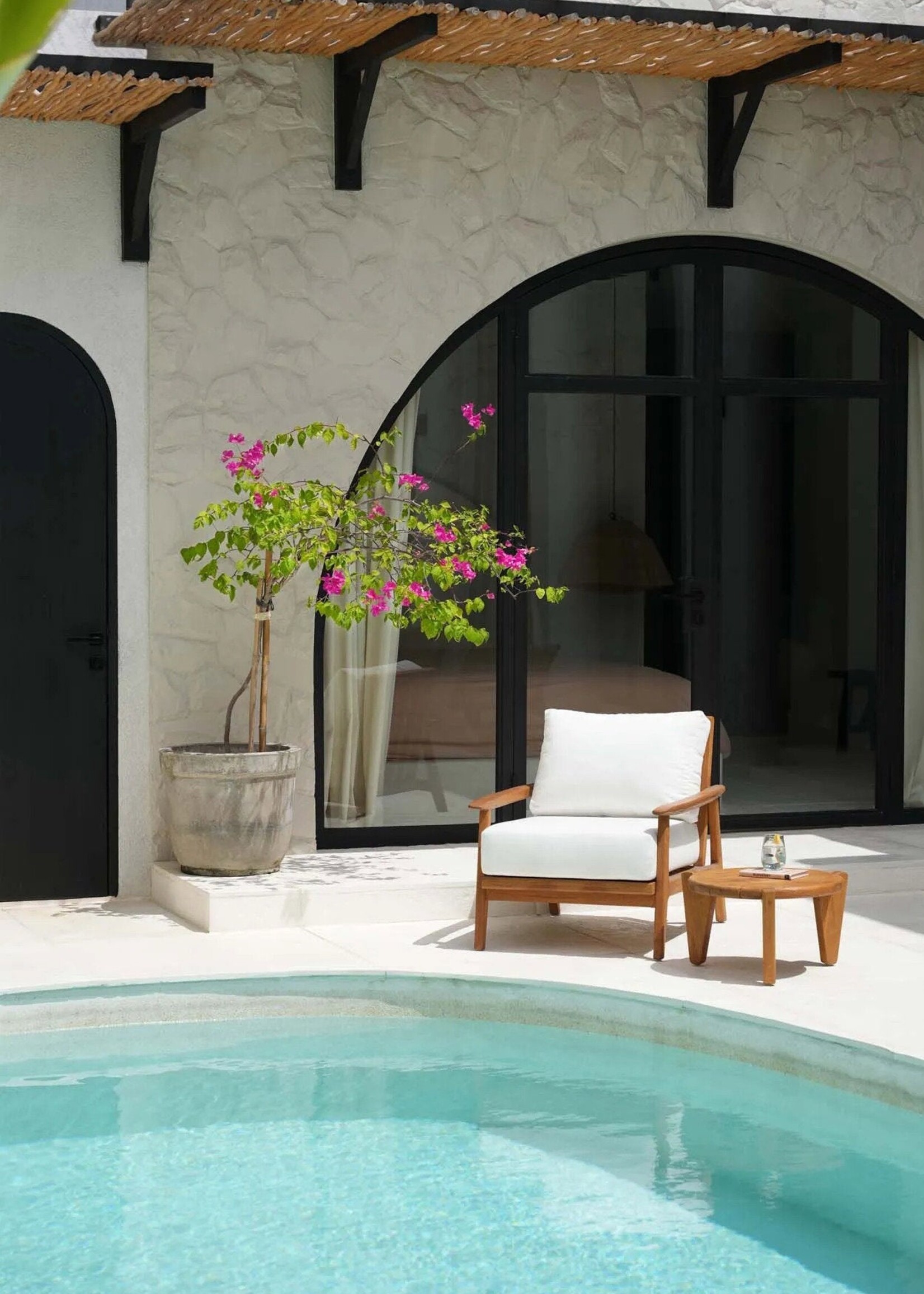 Bazar Bizar Antwerp The Gilimanuk One Seater Sofa - Outdoor