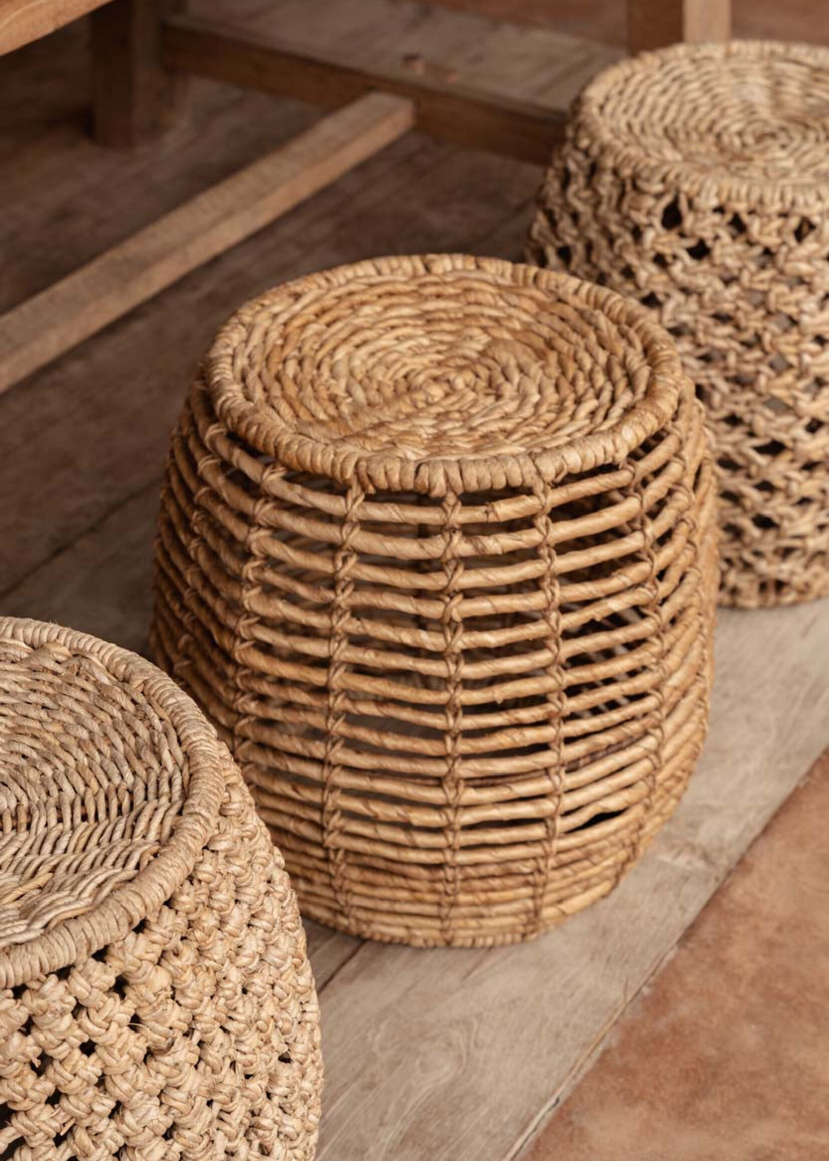 Bazar Bizar Antwerp The Gustih Stool - Natural