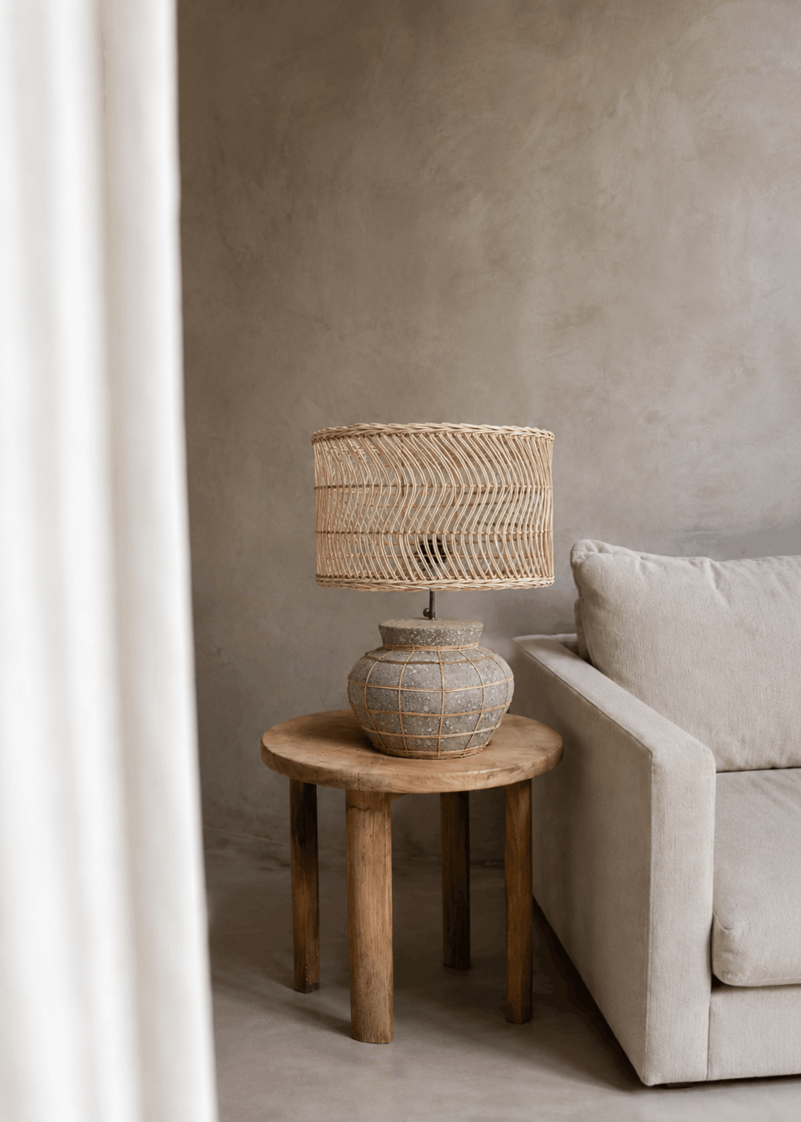 Bazar Bizar Antwerp The Kythira Table Lamp - Natural Concrete