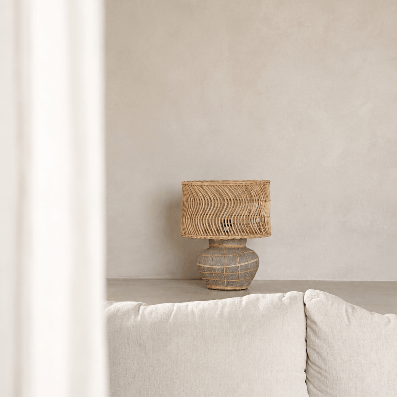 Bazar Bizar Antwerp The Kythira Table Lamp - Natural Concrete