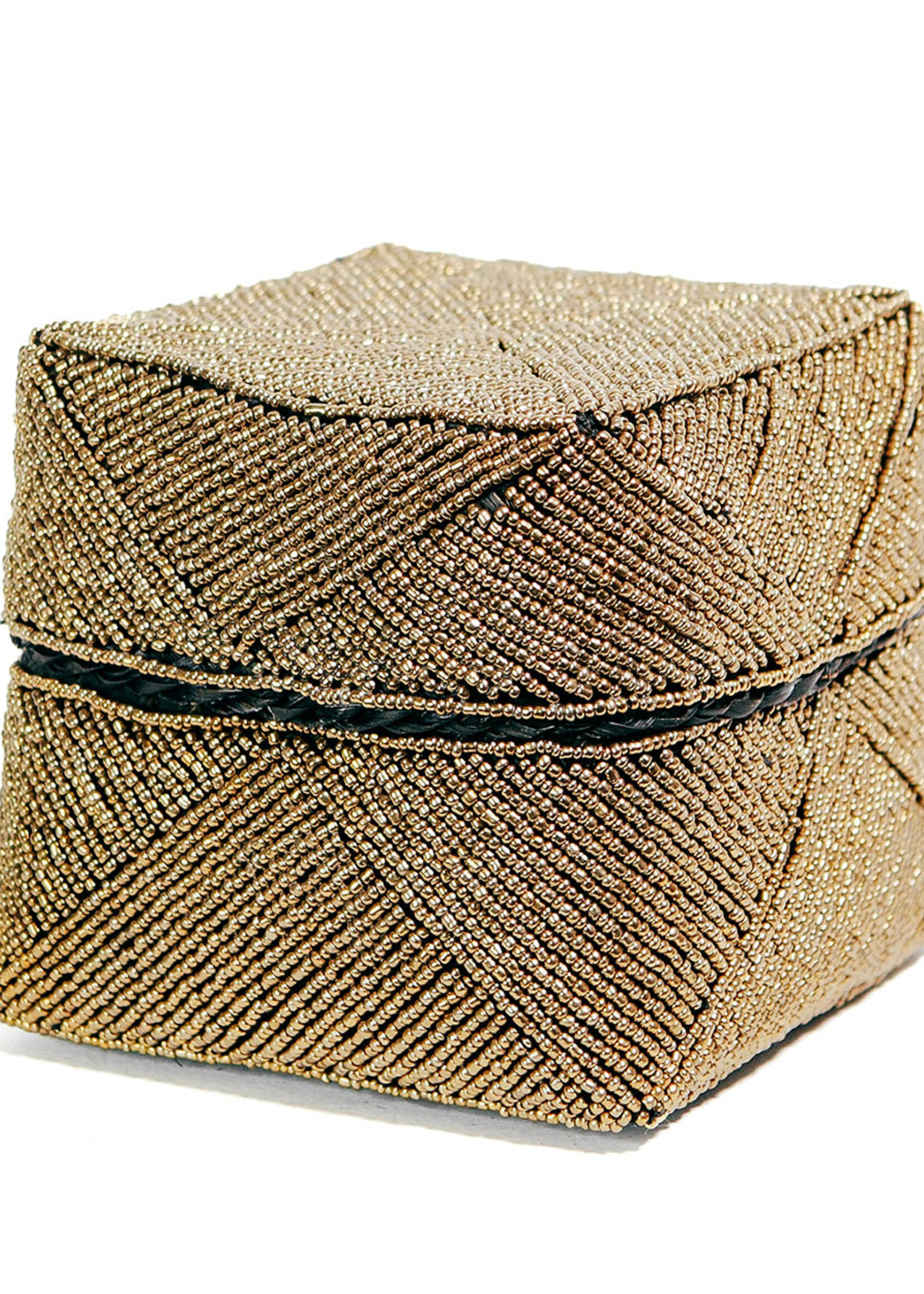 Bazar Bizar Antwerp The Beaded Basket - Gold - L