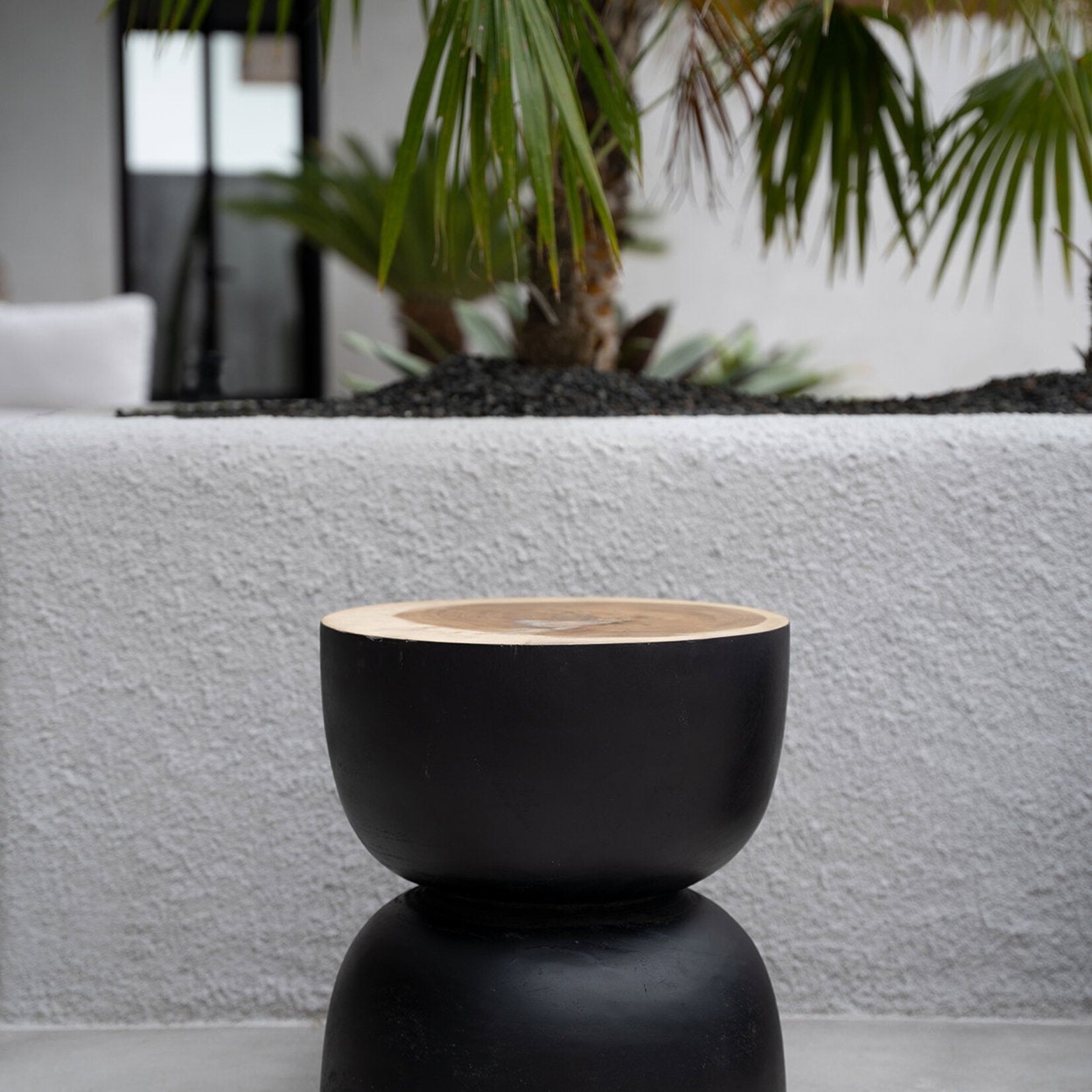 Bazar Bizar Antwerp The Karbun Stool - Black Natural