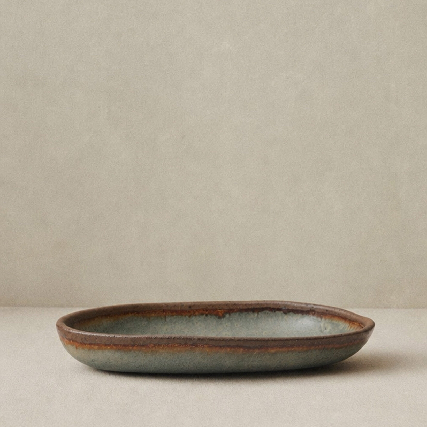 Bazar Bizar Antwerp The Côa Serving Platter - L