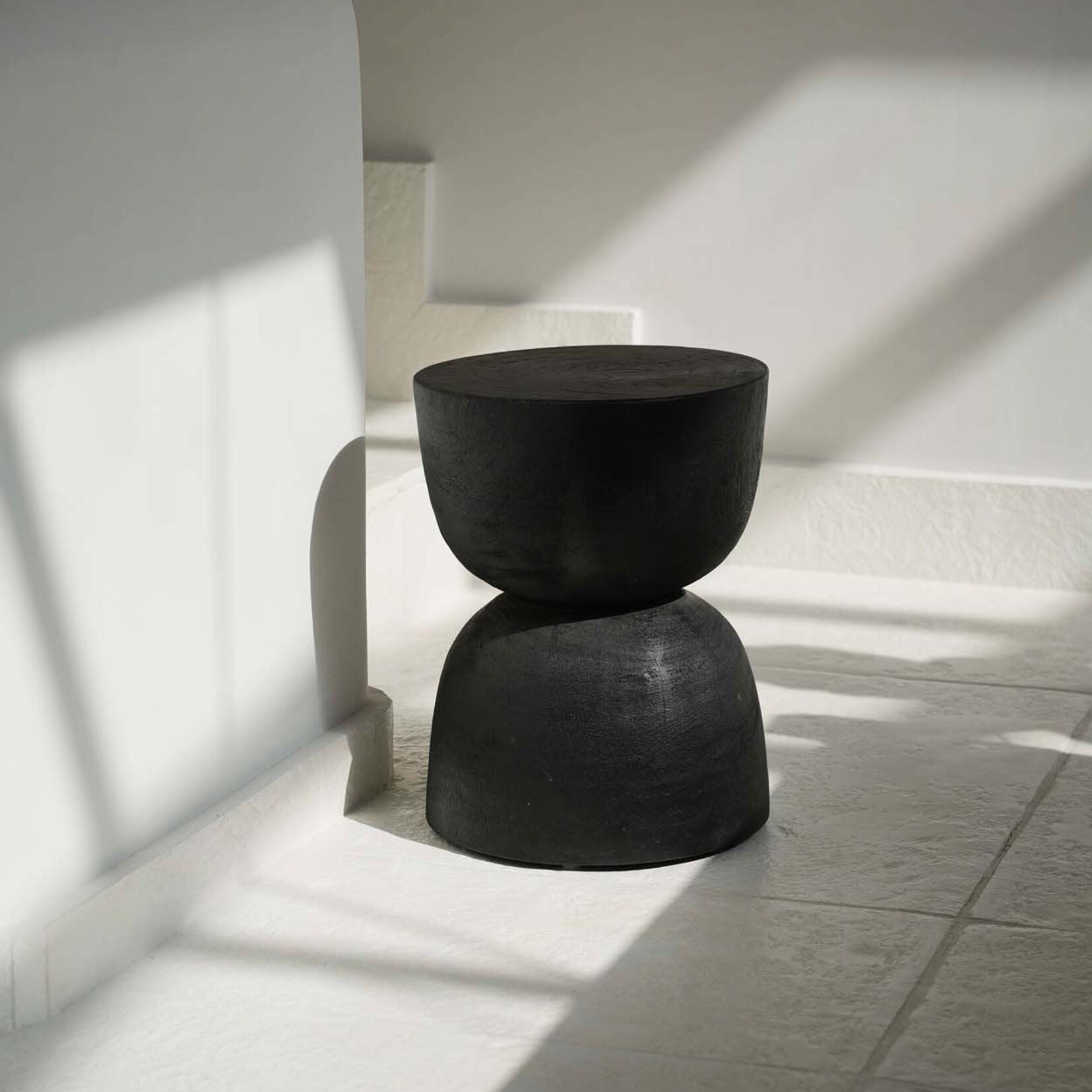 Bazar Bizar Antwerp The Montreal Stool - Black