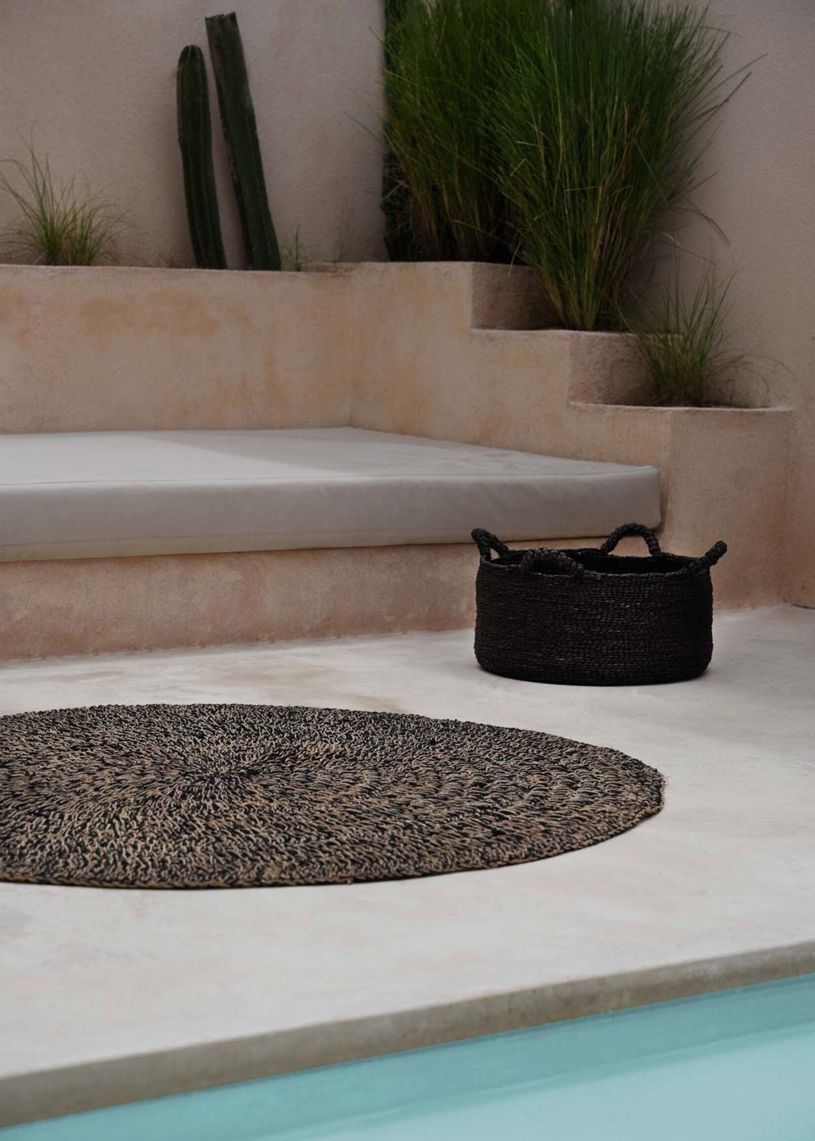 Bazar Bizar Antwerp The Seagrass Carpet - Natural Black - 150