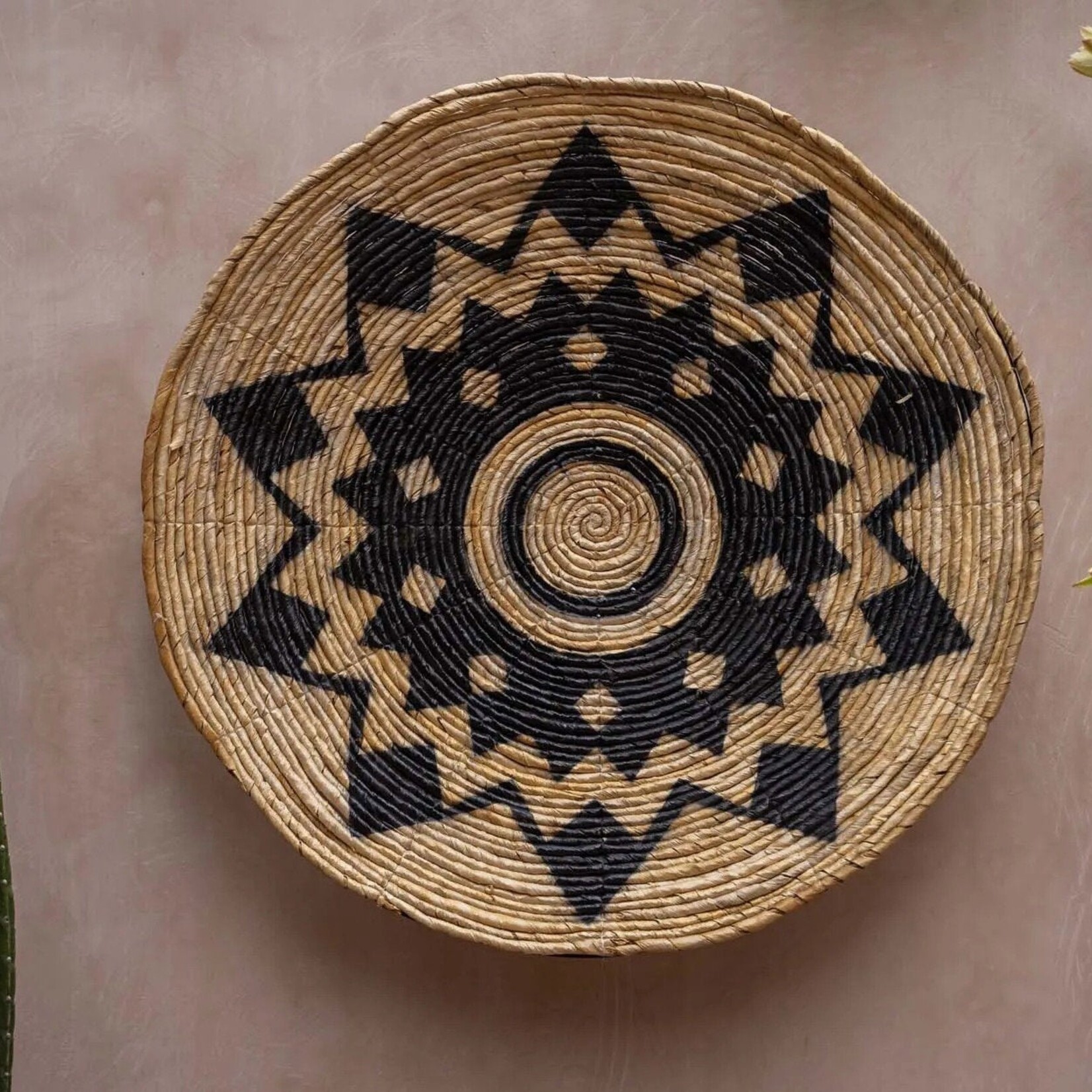 Bazar Bizar Antwerp The Aztec Plate - Large