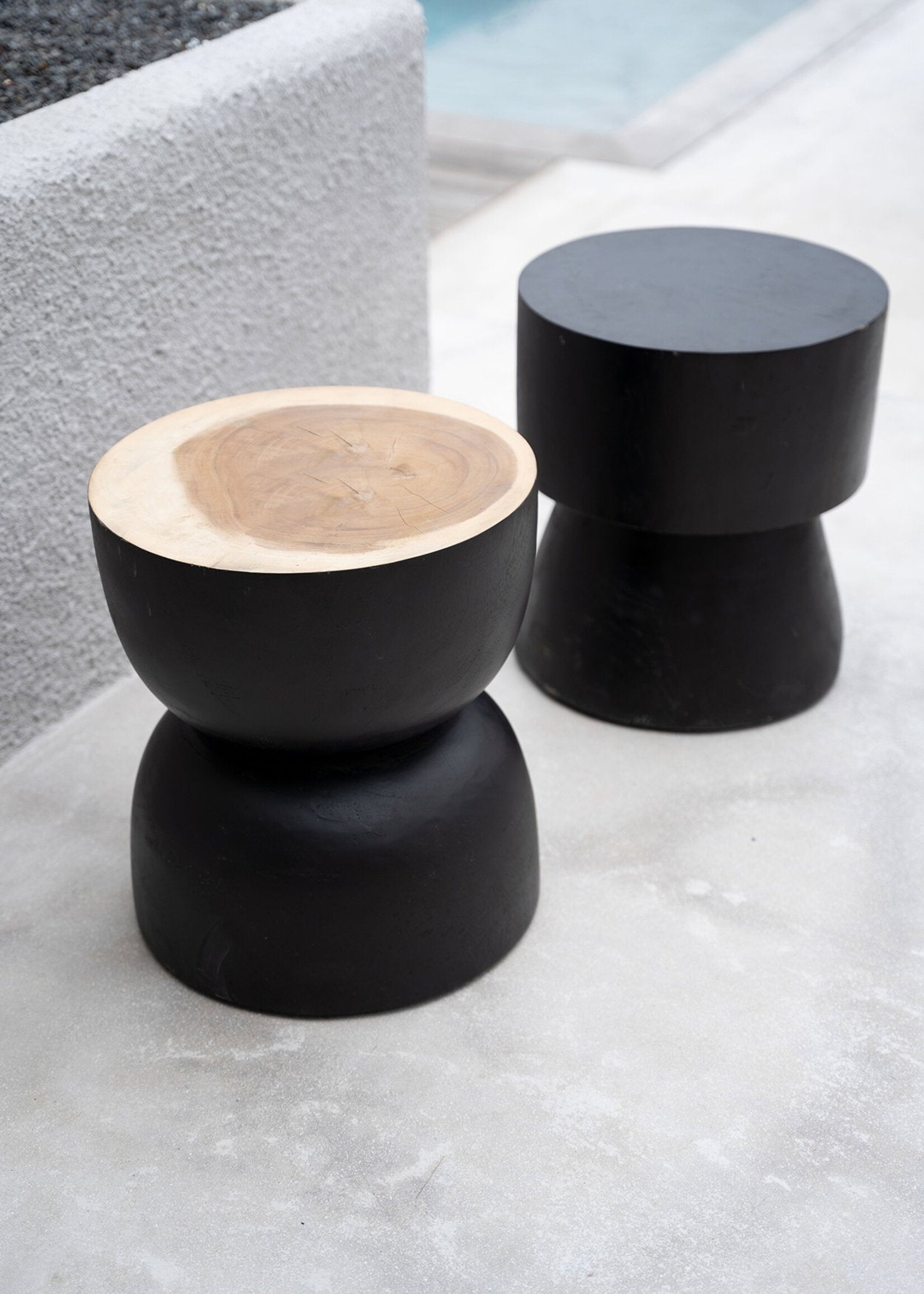Bazar Bizar Antwerp The Warmi Stool - Black
