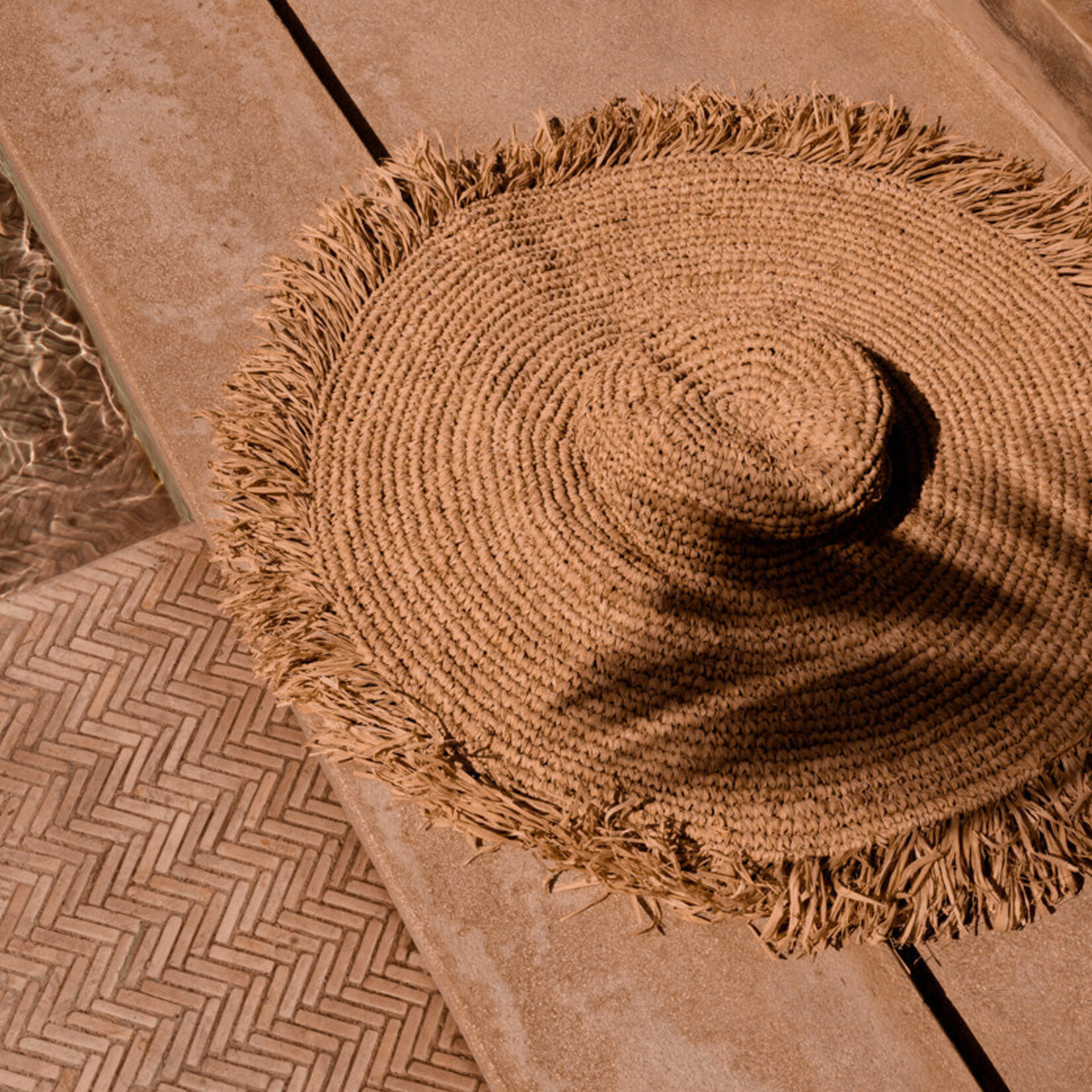 Bazar Bizar Antwerp The Ocean Hat