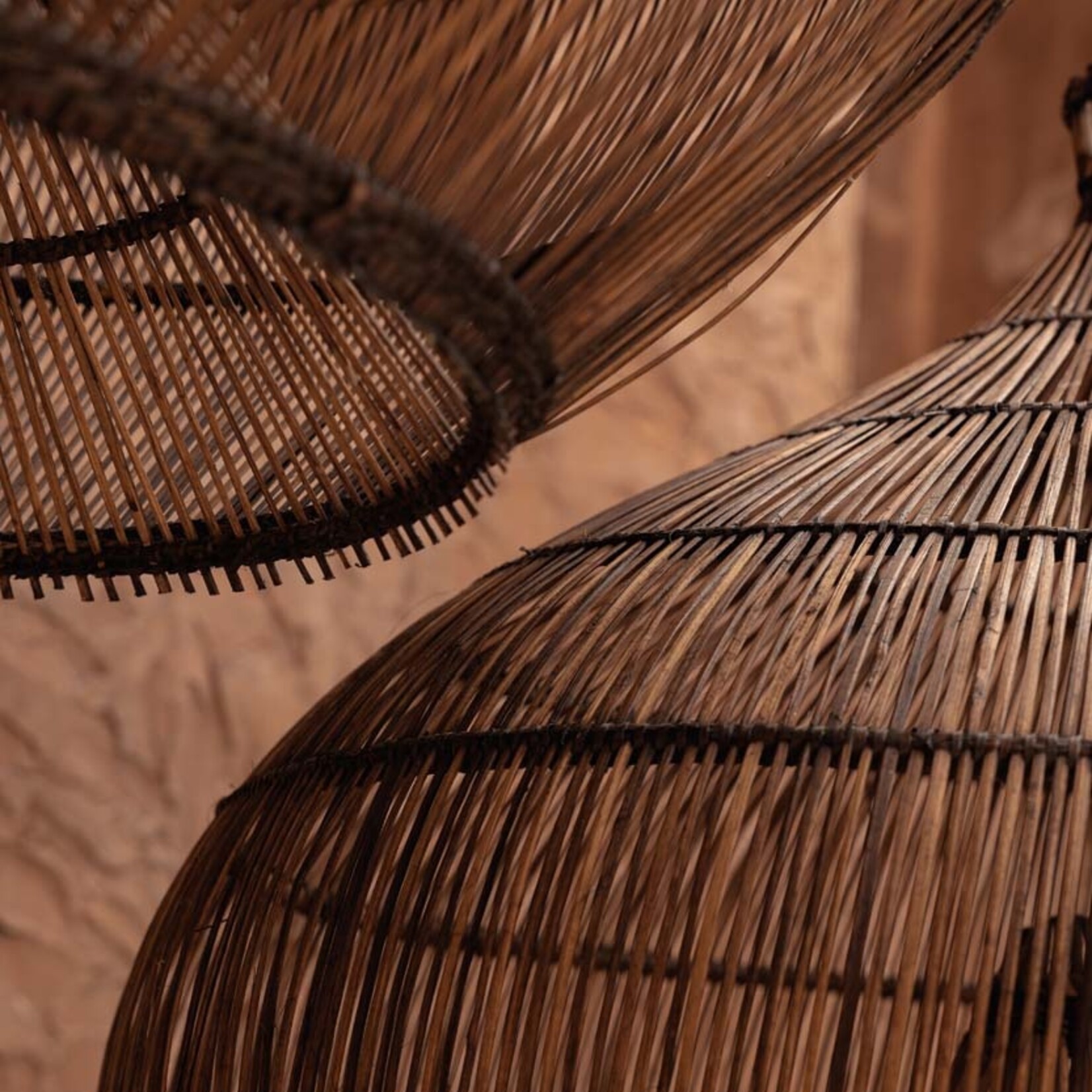 Bazar Bizar Antwerp The Desert Gourd Pendant - Dark Walnut - L