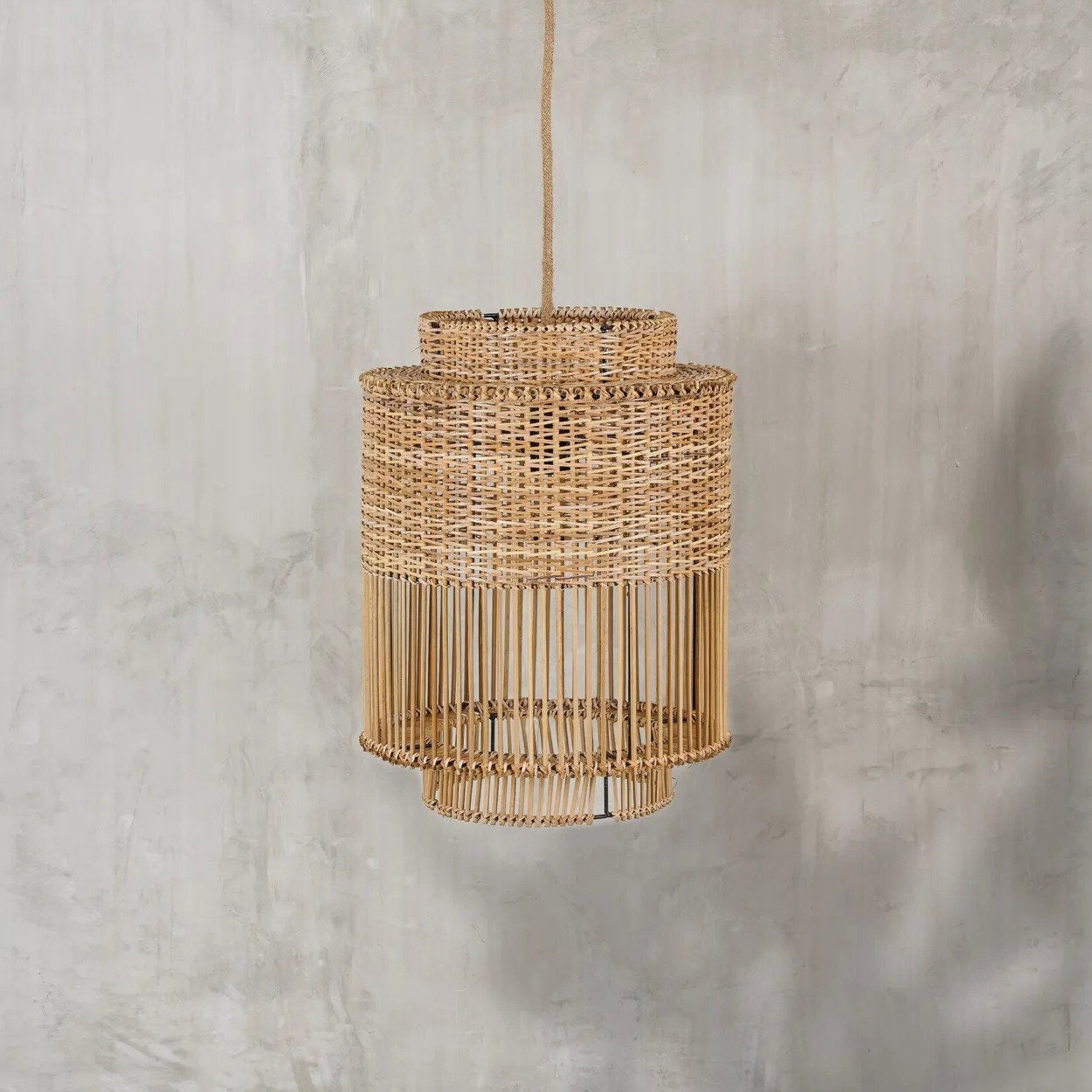 Bazar Bizar Antwerp The Colonial Pendant