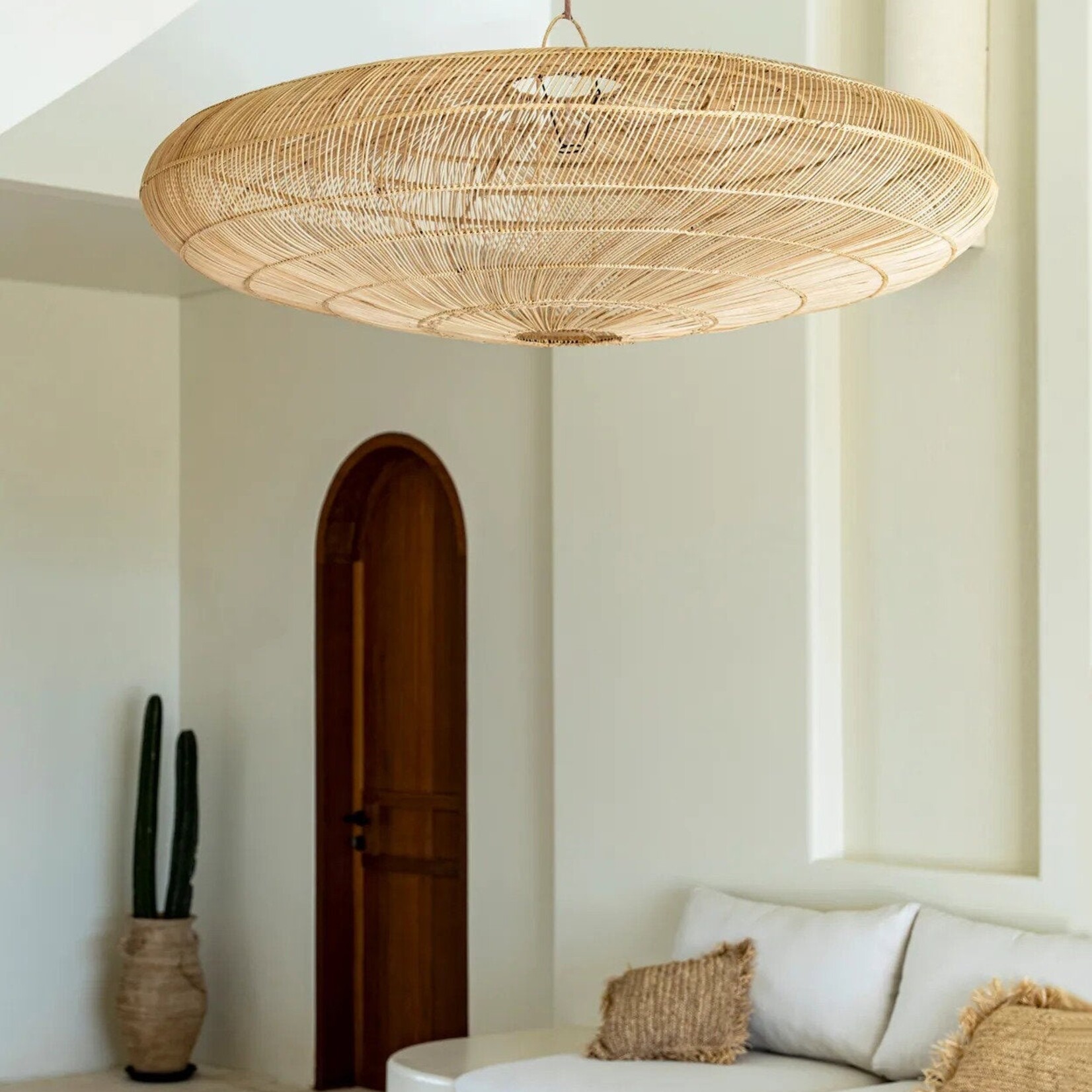 Bazar Bizar Antwerp The Macaron Pendant - Natural - XL