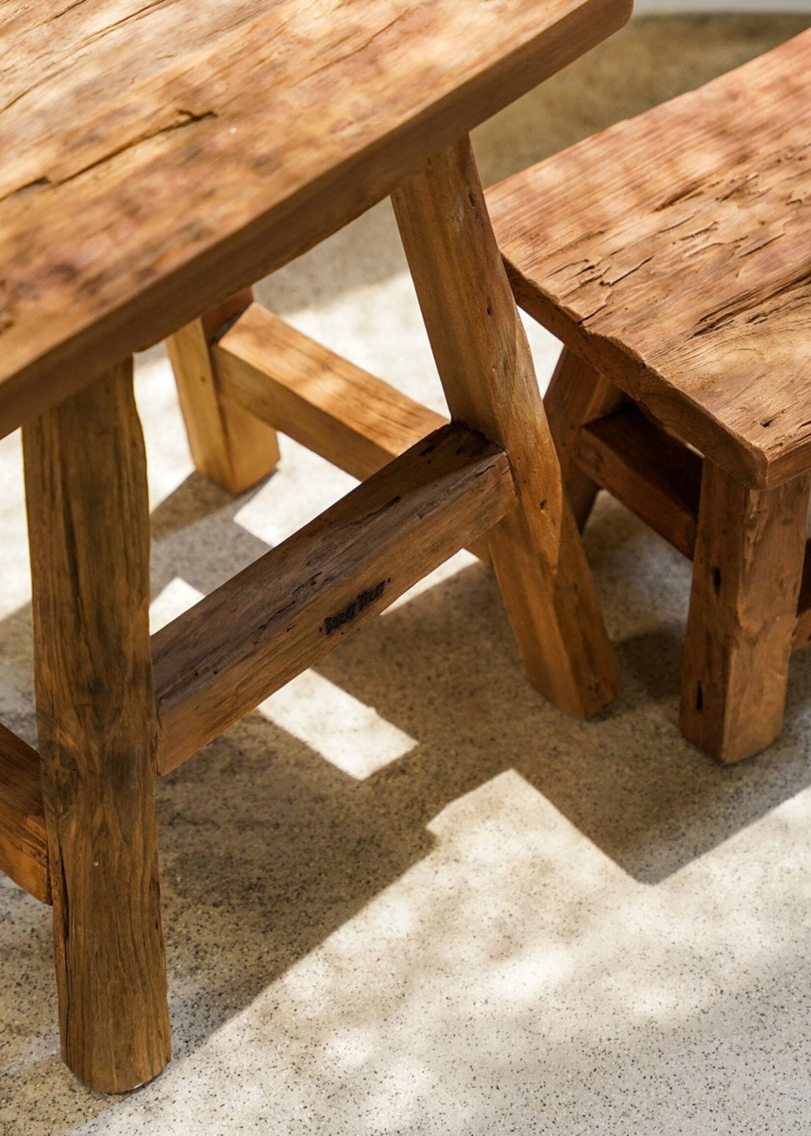 Bazar Bizar Antwerp The Yoke Stool - Natural - S