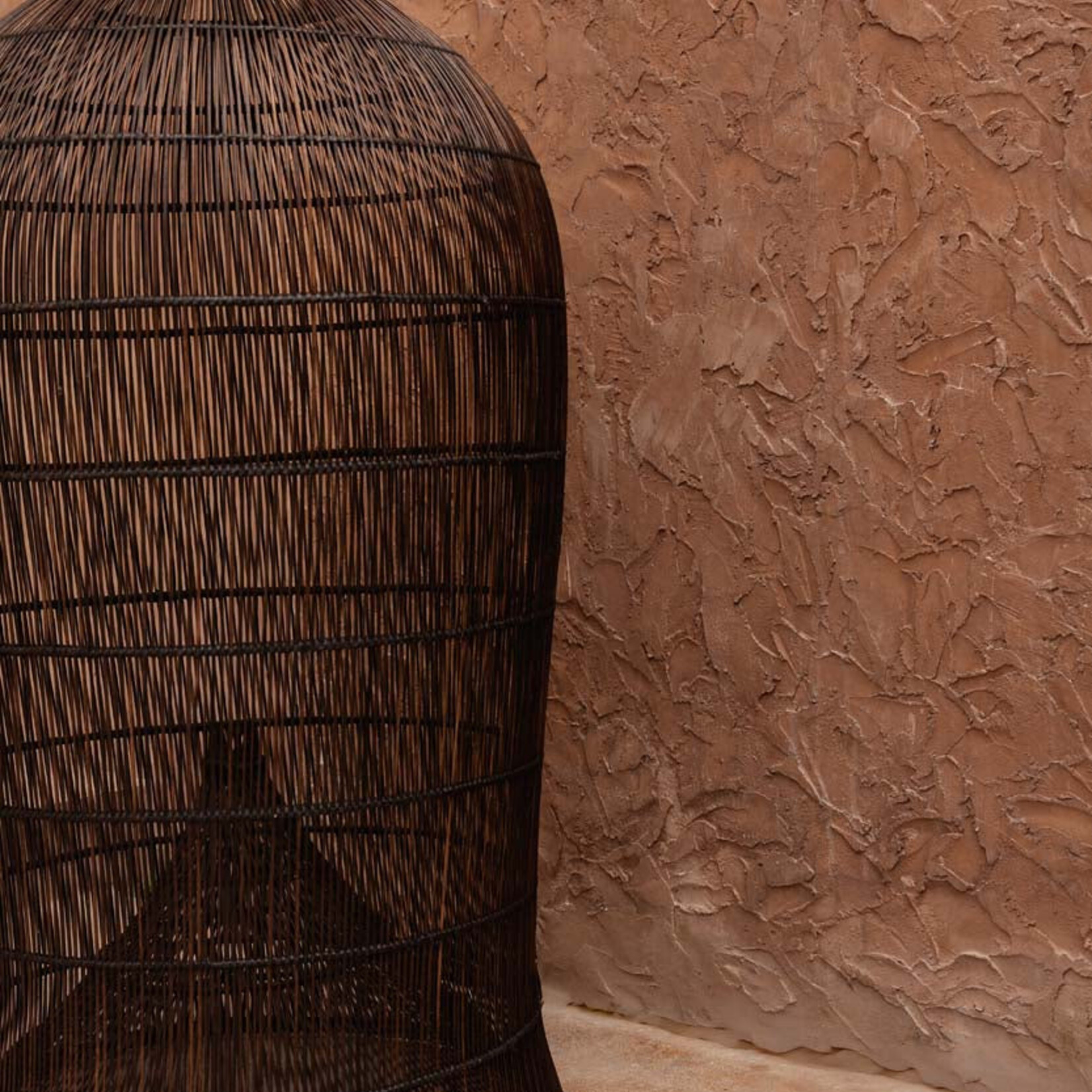 Bazar Bizar Antwerp The Woven Bell Pendant - Dark Walnut - XL