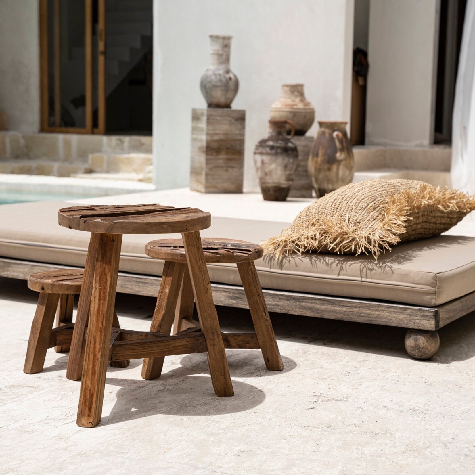 Bazar Bizar Antwerp The Yatai Stool - Natural - L