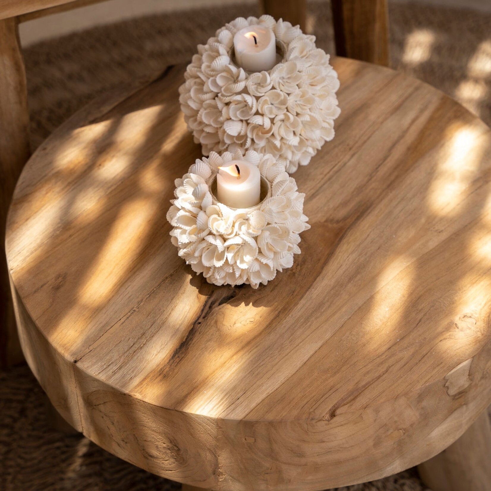 Bazar Bizar Antwerp The Flower Power Candle Holder - M