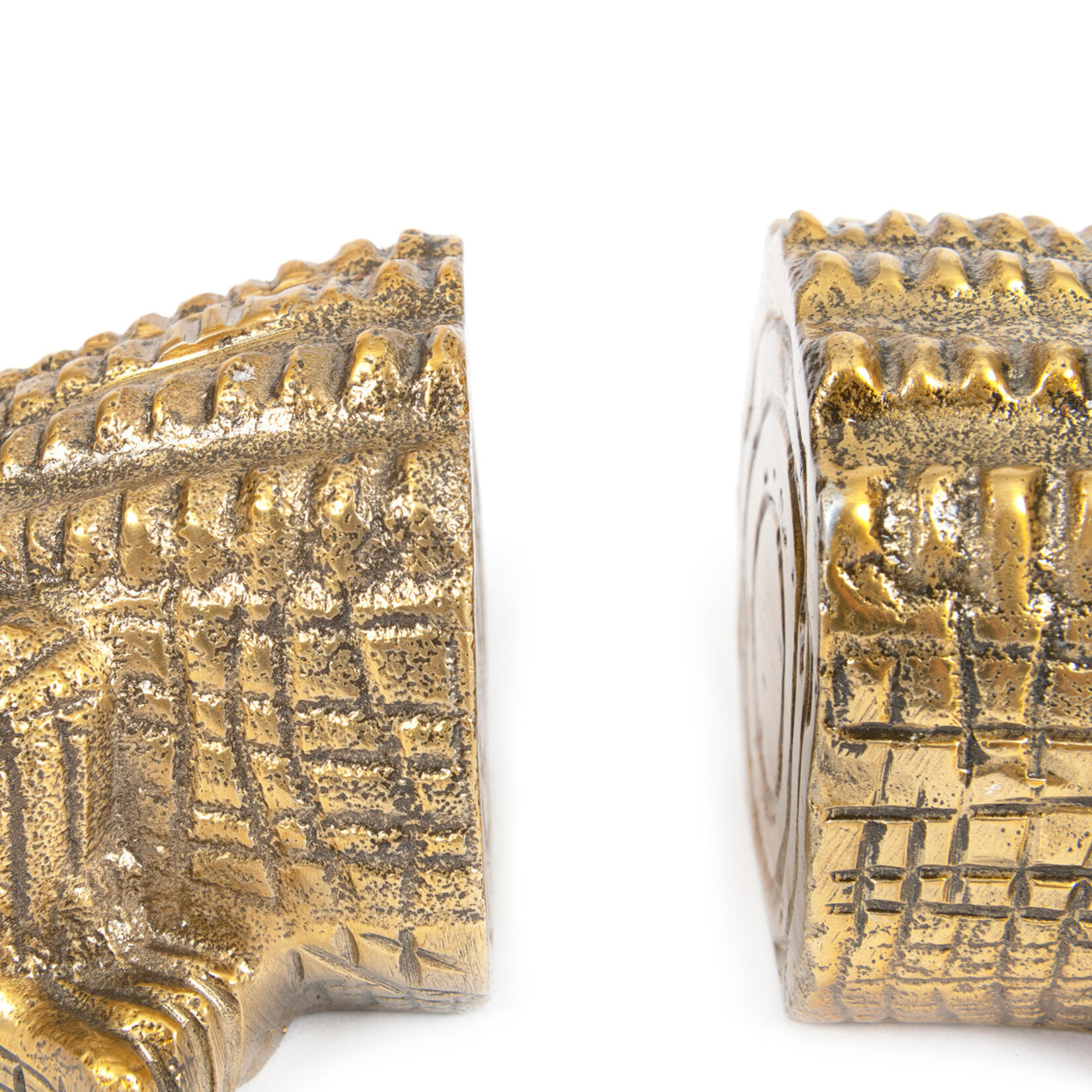 Bazar Bizar Antwerp The Crocodile Book Stands - Brass