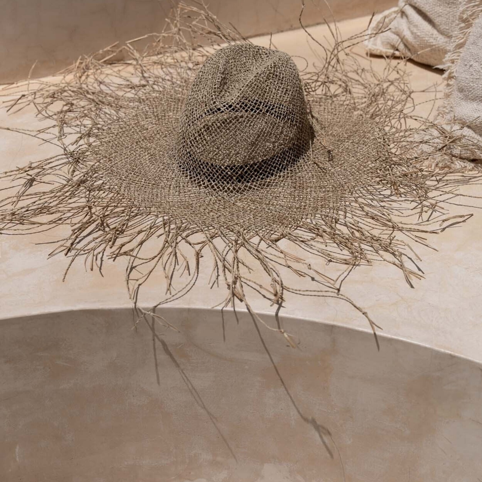 Bazar Bizar Antwerp The Beach Hat
