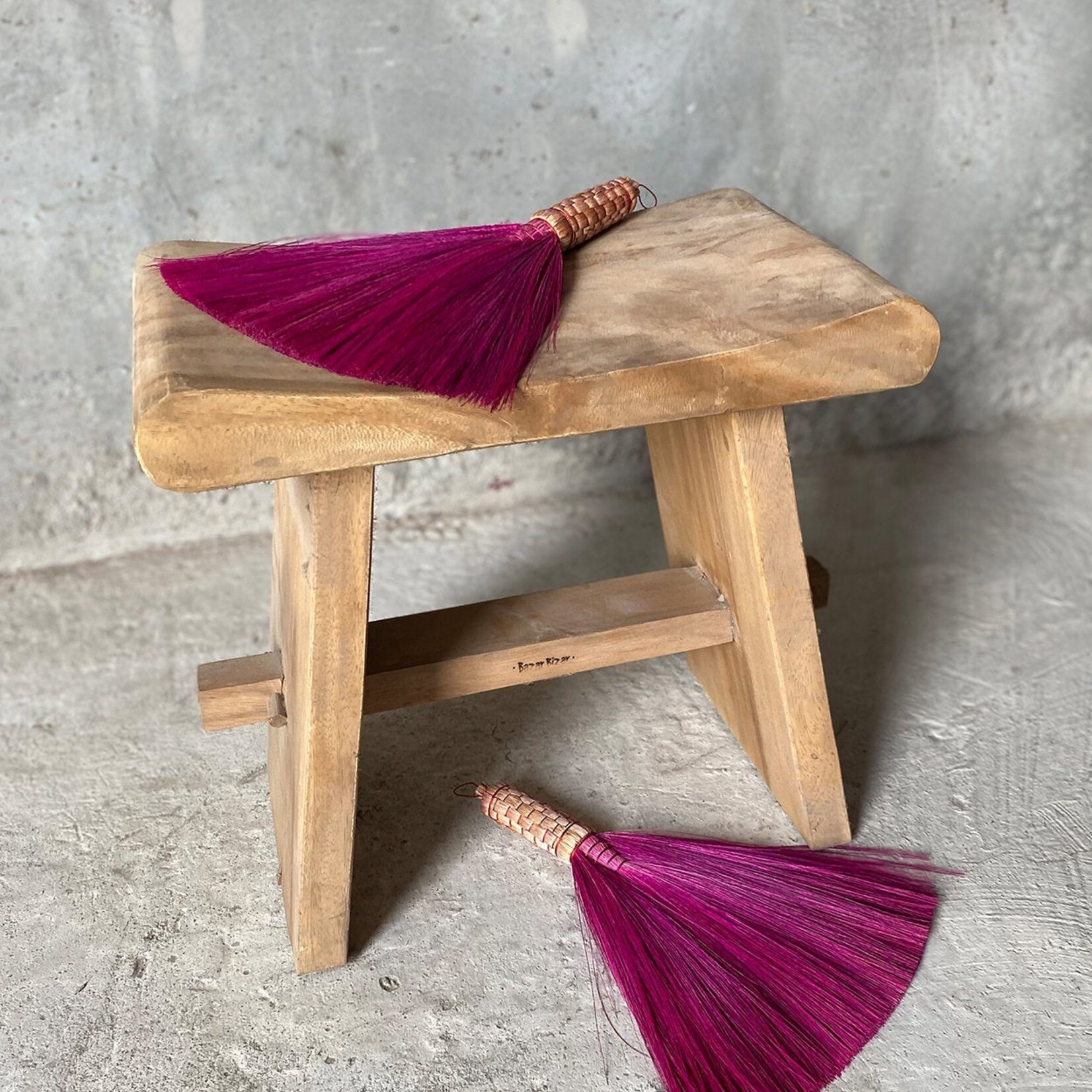 Bazar Bizar Antwerp The Suar Stool - 50