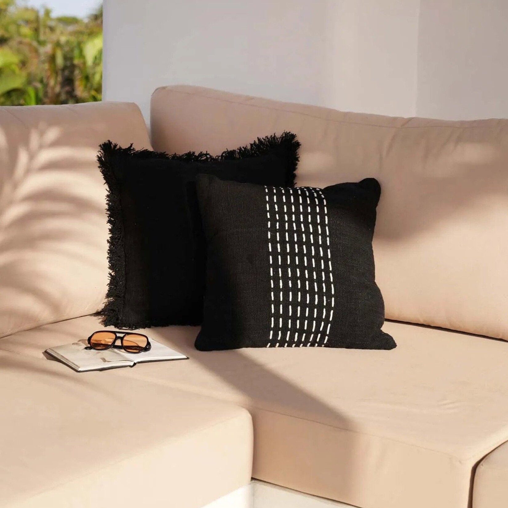 Bazar Bizar Antwerp The Drizle Cushion Cover - Black White