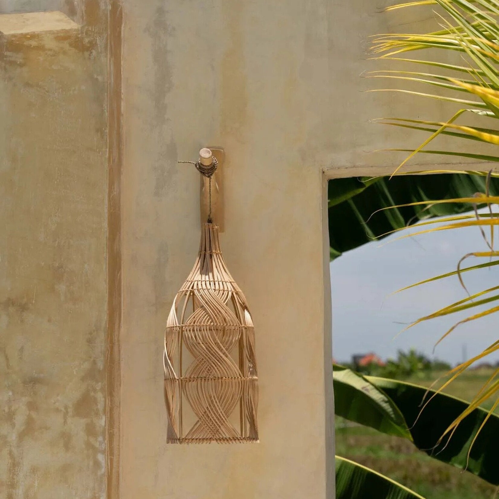 Bazar Bizar Antwerp The Garaffa Pendant - Natural - M