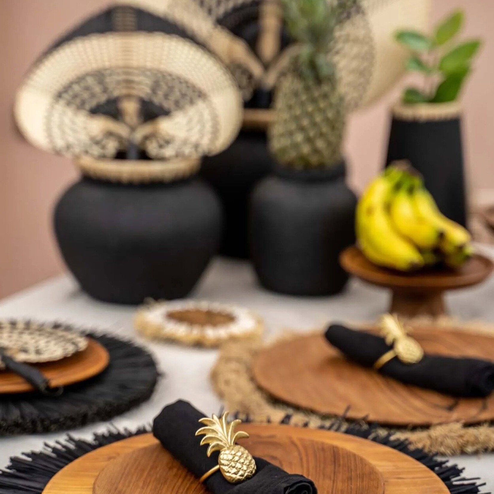 Bazar Bizar Antwerp The Teak Root Round Plate - XL