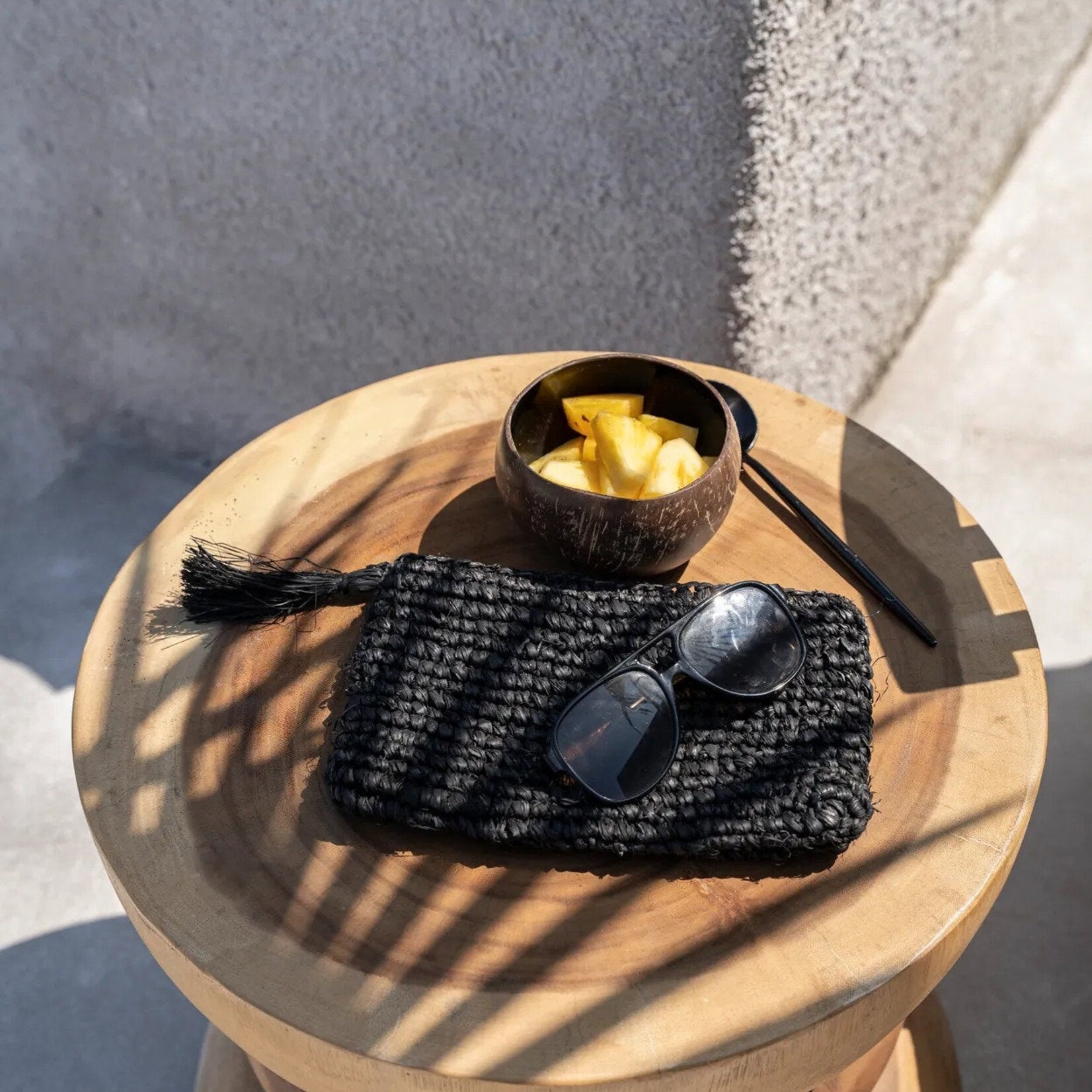 Bazar Bizar Antwerp The Coco Food Bowl - Natural Black