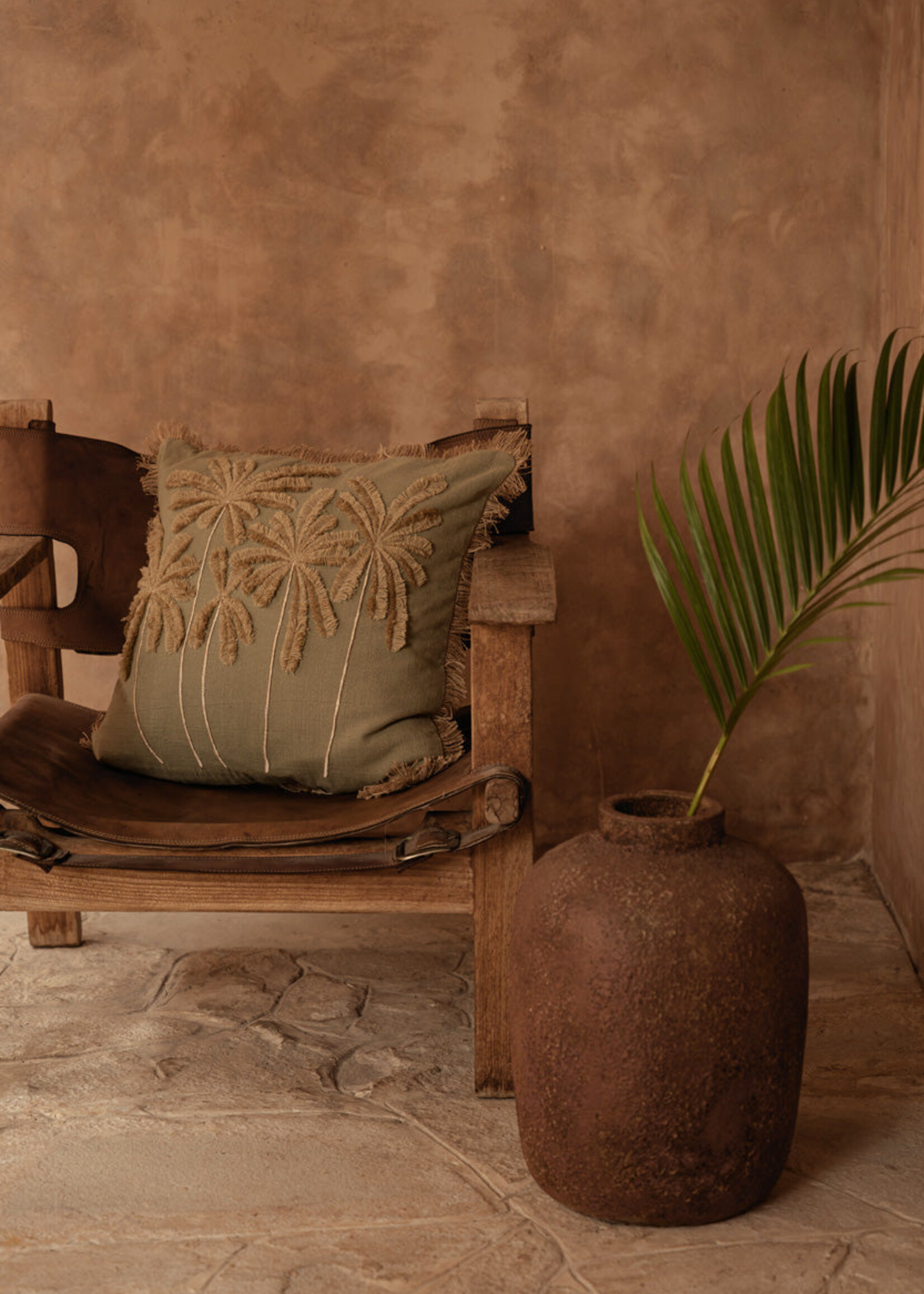 Bazar Bizar Antwerp The Tropical Breeze Cushion Cover - Forest Green