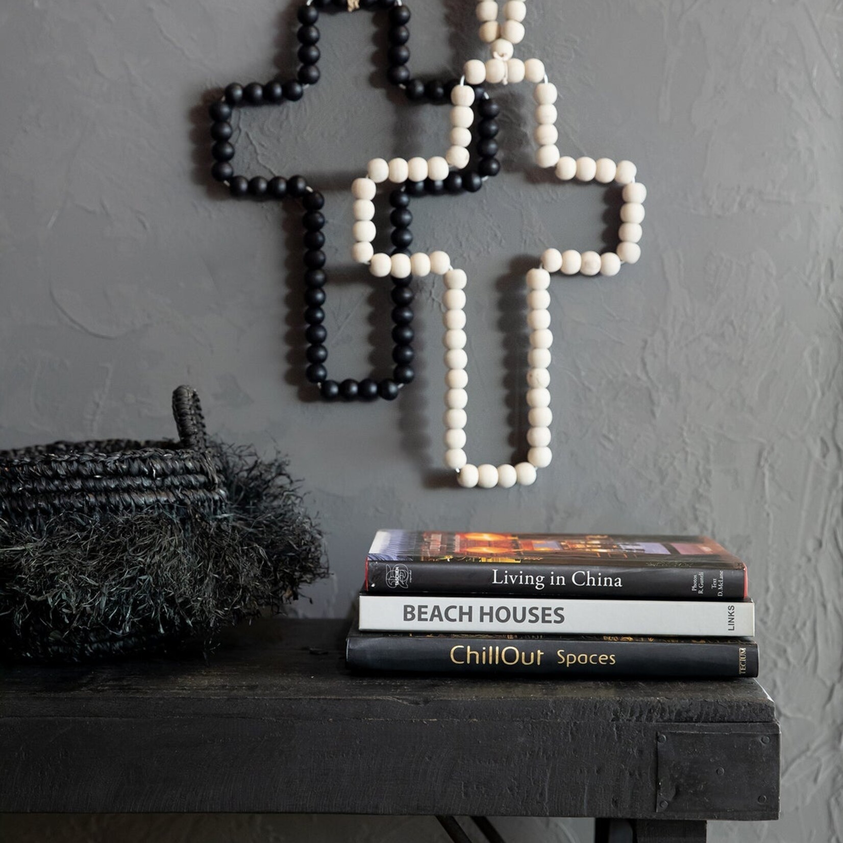 Bazar Bizar Antwerp The Wooden Cross - Black