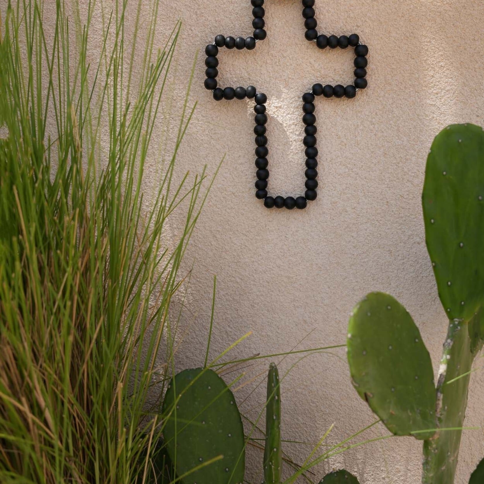 Bazar Bizar Antwerp The Wooden Cross - Black