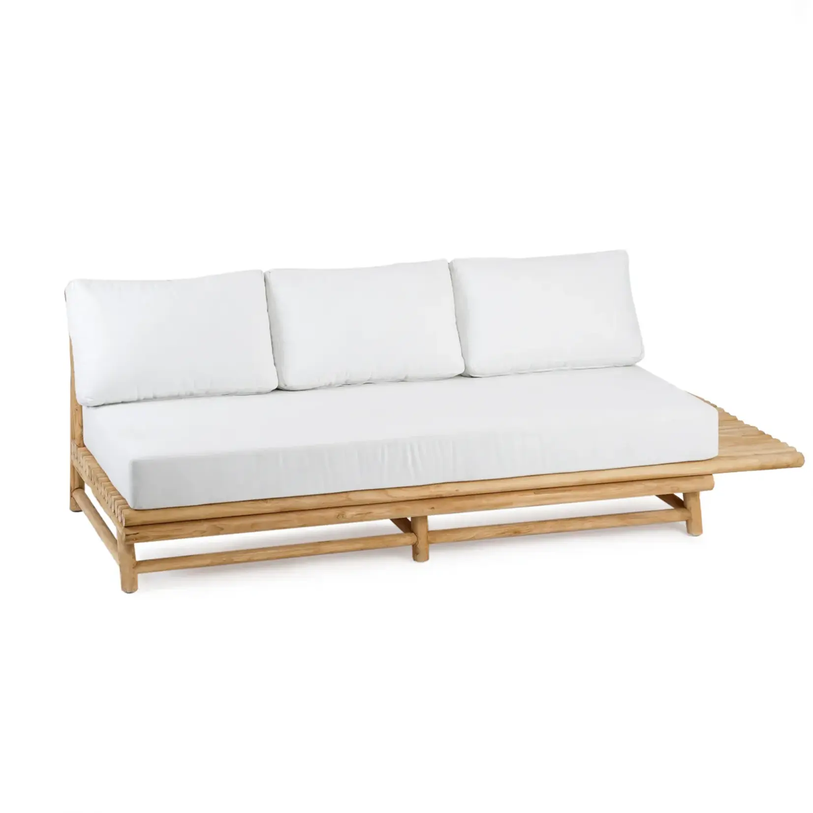 Bazar Bizar The Nusa Penida Three Seater - Natural White - Outdoor